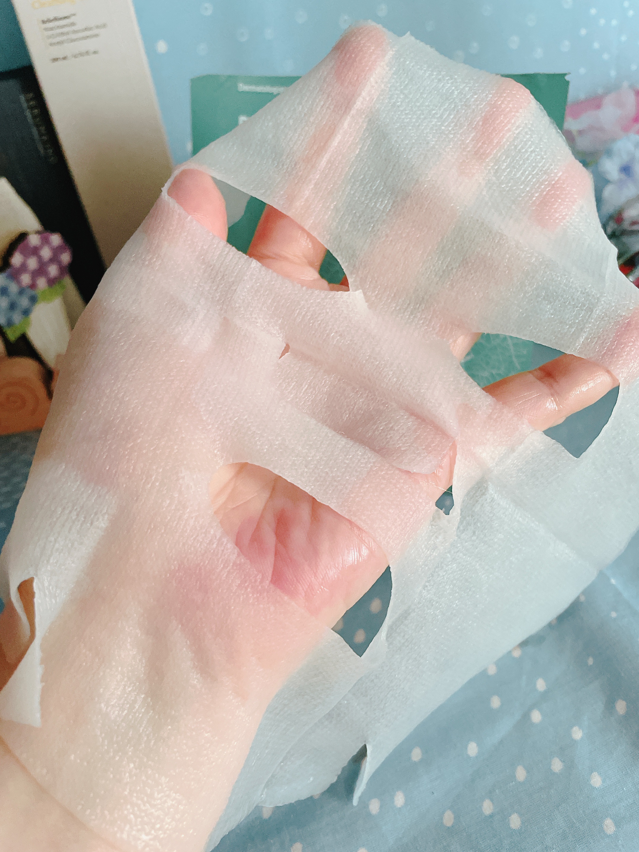 NEOGEN リアルドクダミスージングマスクのクチコミ「朝のお肌がピリピリしていたので、ネオゼンさんのリアルドクダミスージングマスクを使ってみました😊.....」（2枚目）