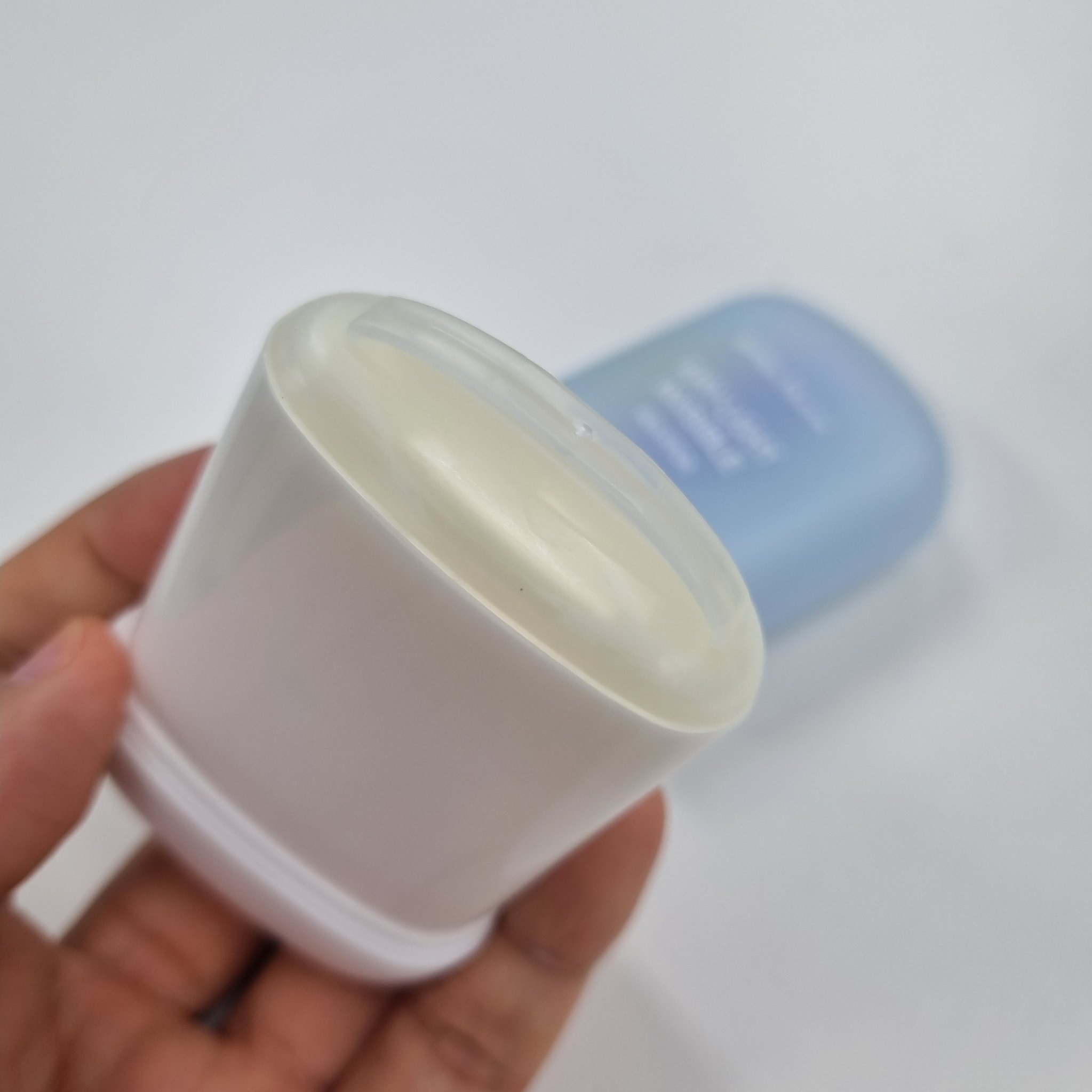 エアリーライト 透明UVスティック/COSRX/日焼け止めスティックを使ったクチコミ（2枚目）