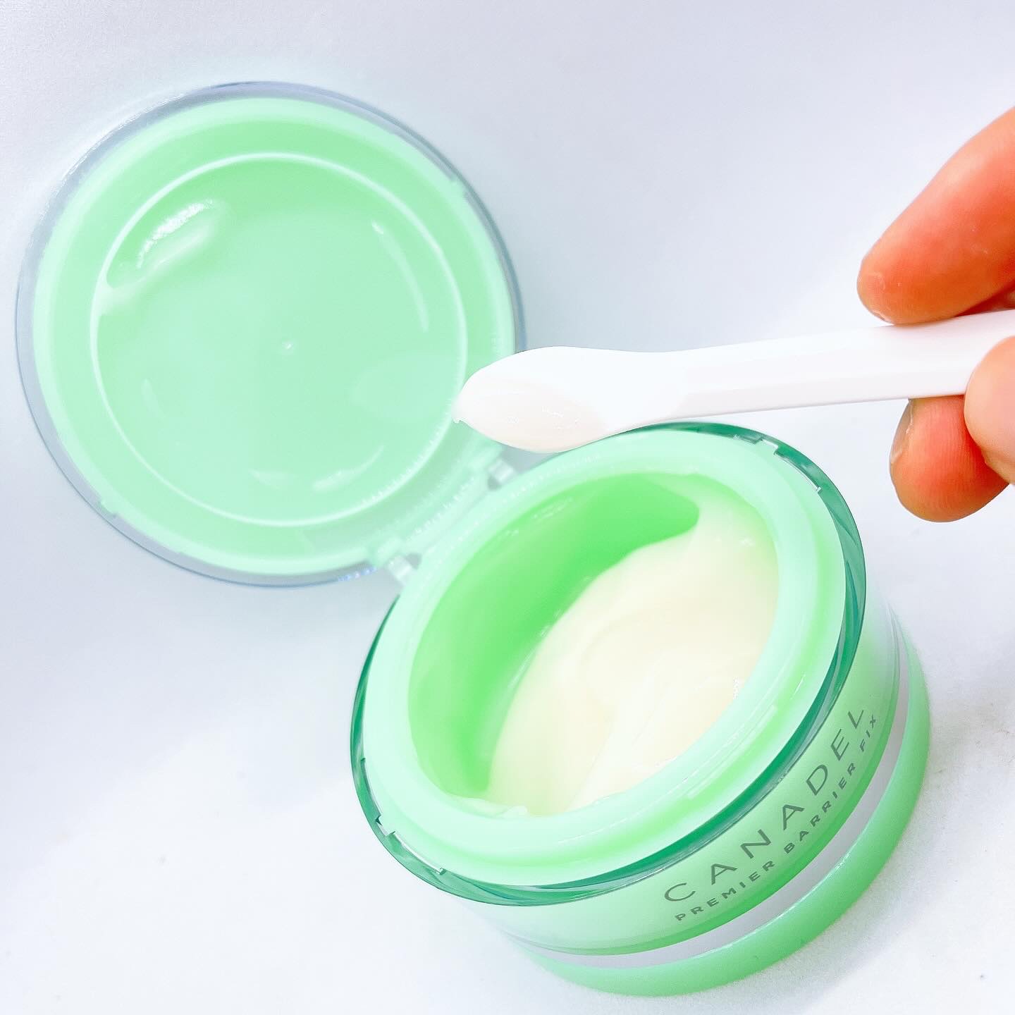 プレミアバリアフィックス /CANADEL/オールインワン化粧品を使ったクチコミ（3枚目）