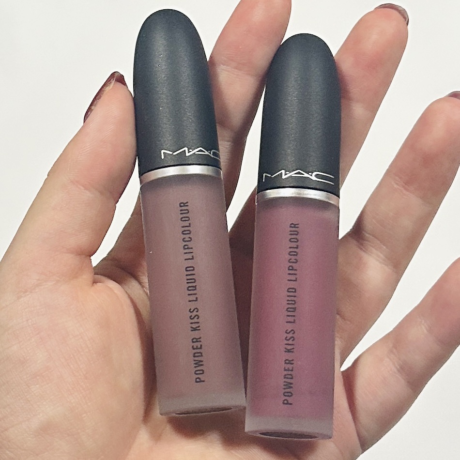 パウダー キス リキッド リップカラー/M・A・C/口紅を使ったクチコミ（2枚目）