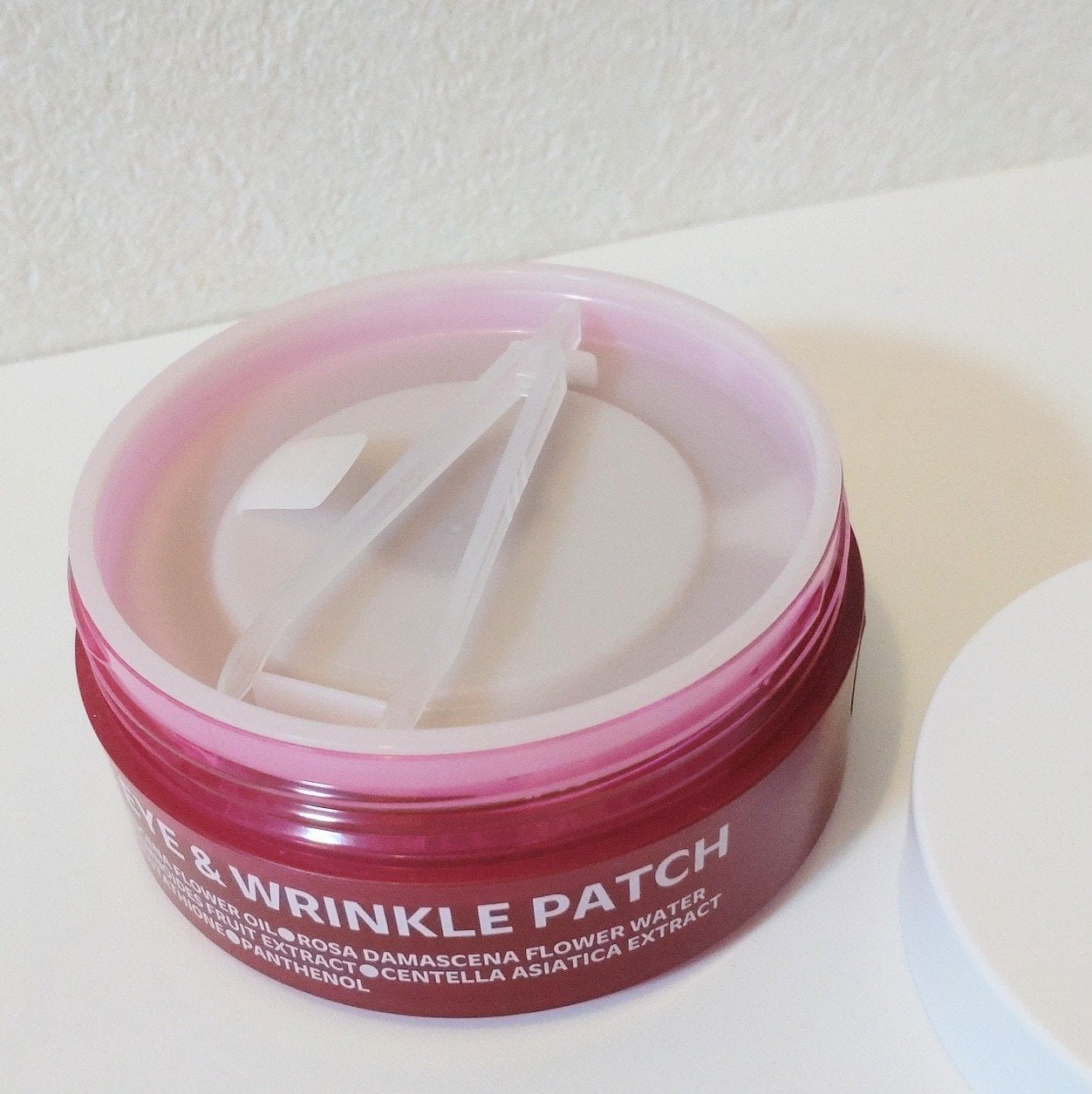 アイソイ 目元集中ケア アイゲルパッチ /ISOI/アイケア・アイクリームを使ったクチコミ(2枚目)