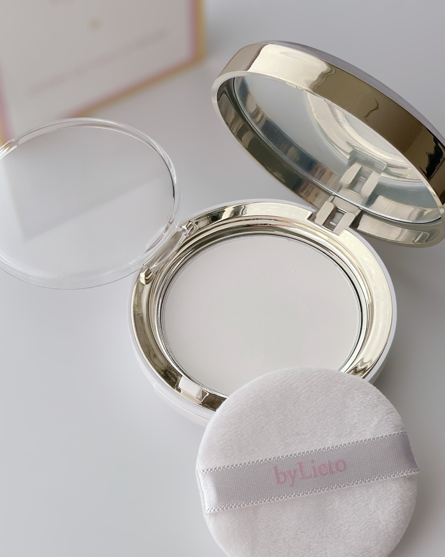 ハイドラセッティングパウダー/byLieto/プレストパウダーを使ったクチコミ（3枚目）