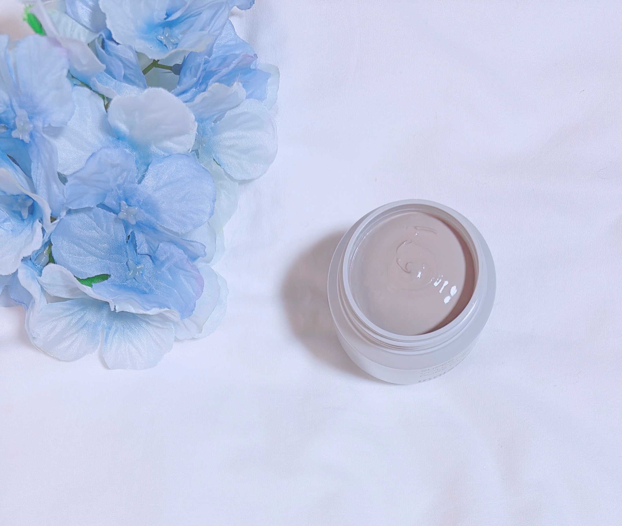 ノーセバム　ミネラルパウダー　N/innisfree/ルースパウダーを使ったクチコミ（2枚目）