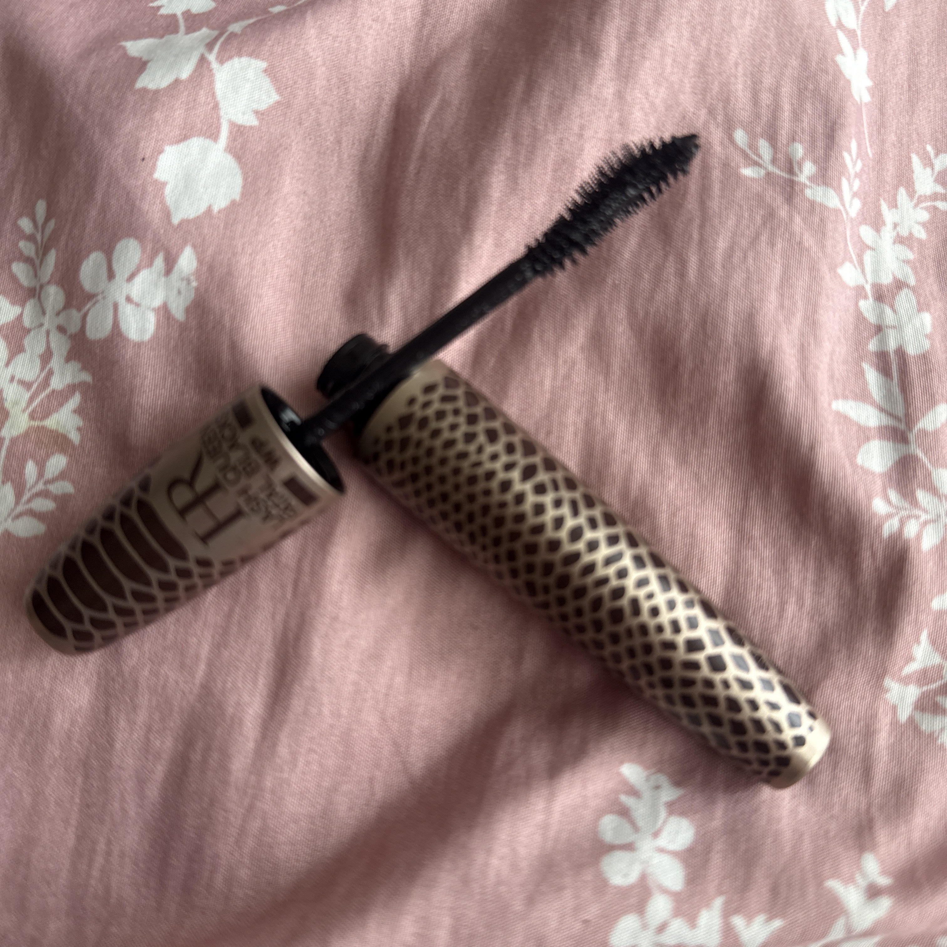 ラッシュ クイーン コブラブラック WP/HELENA RUBINSTEIN/マスカラを使ったクチコミ（2枚目）