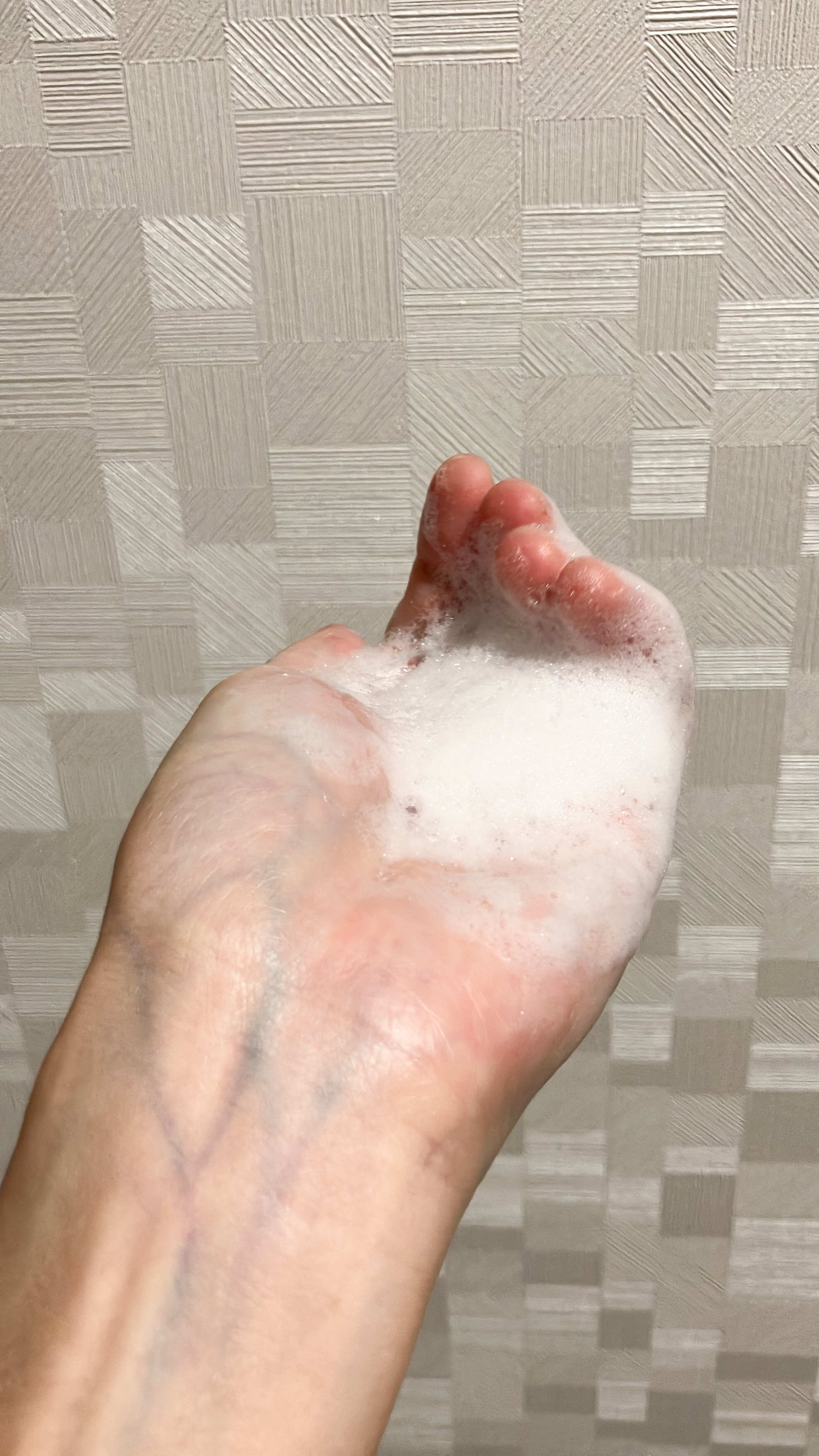 デイリーマイクロフォリエント/ダーマロジカ/洗顔パウダーを使ったクチコミ（3枚目）