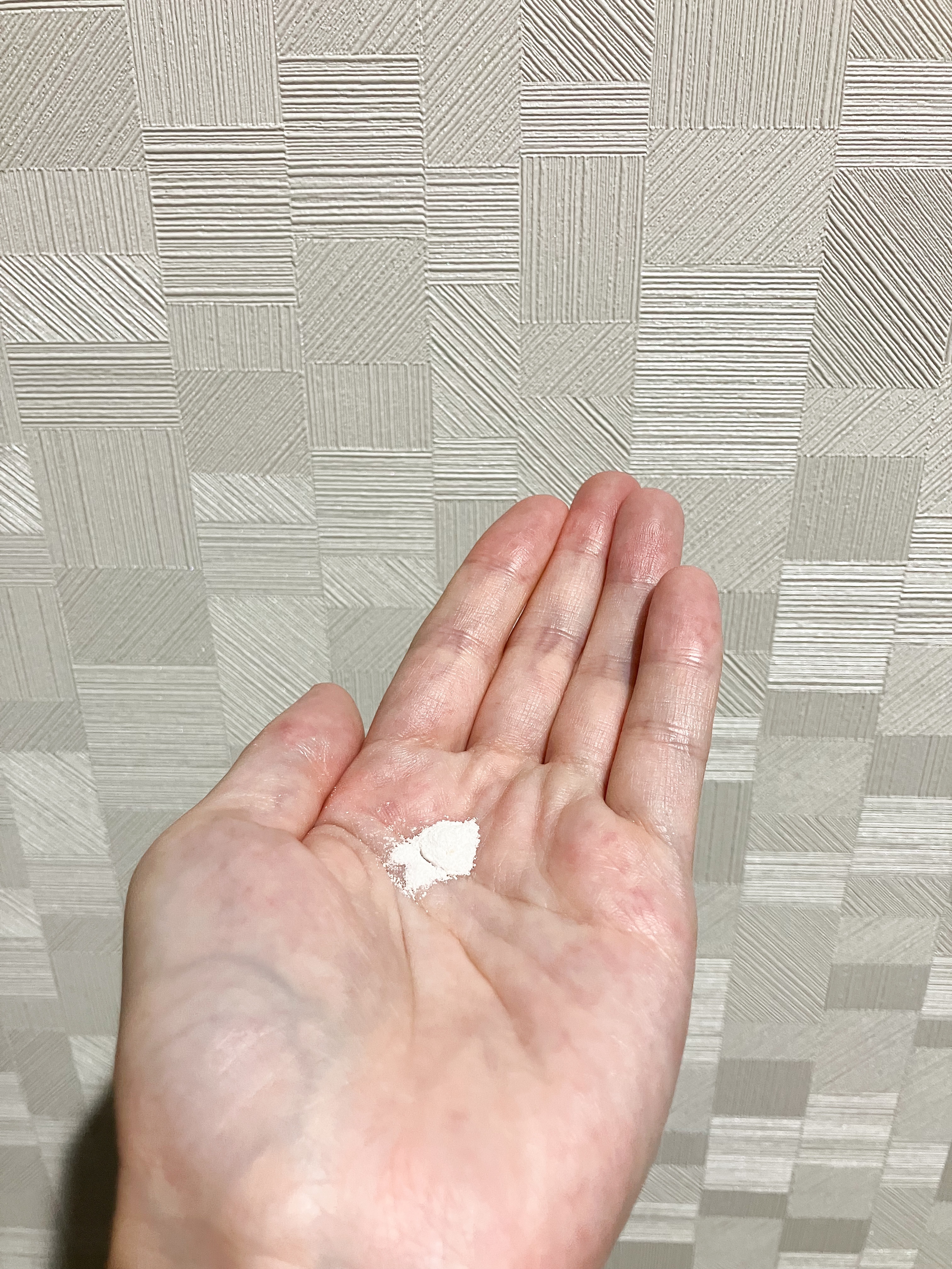 デイリーマイクロフォリエント/ダーマロジカ/洗顔パウダーを使ったクチコミ（2枚目）