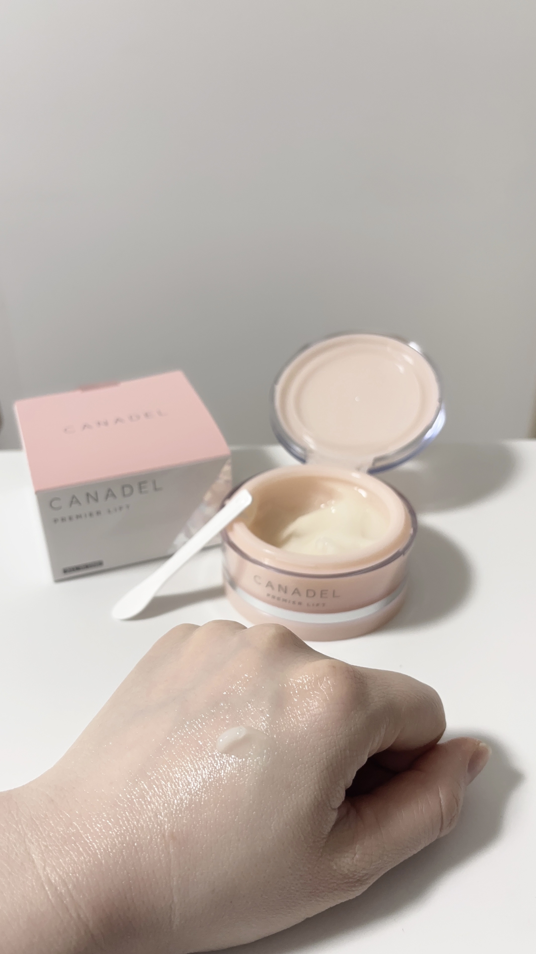 プレミアリフト/CANADEL/オールインワン化粧品を使ったクチコミ（2枚目）