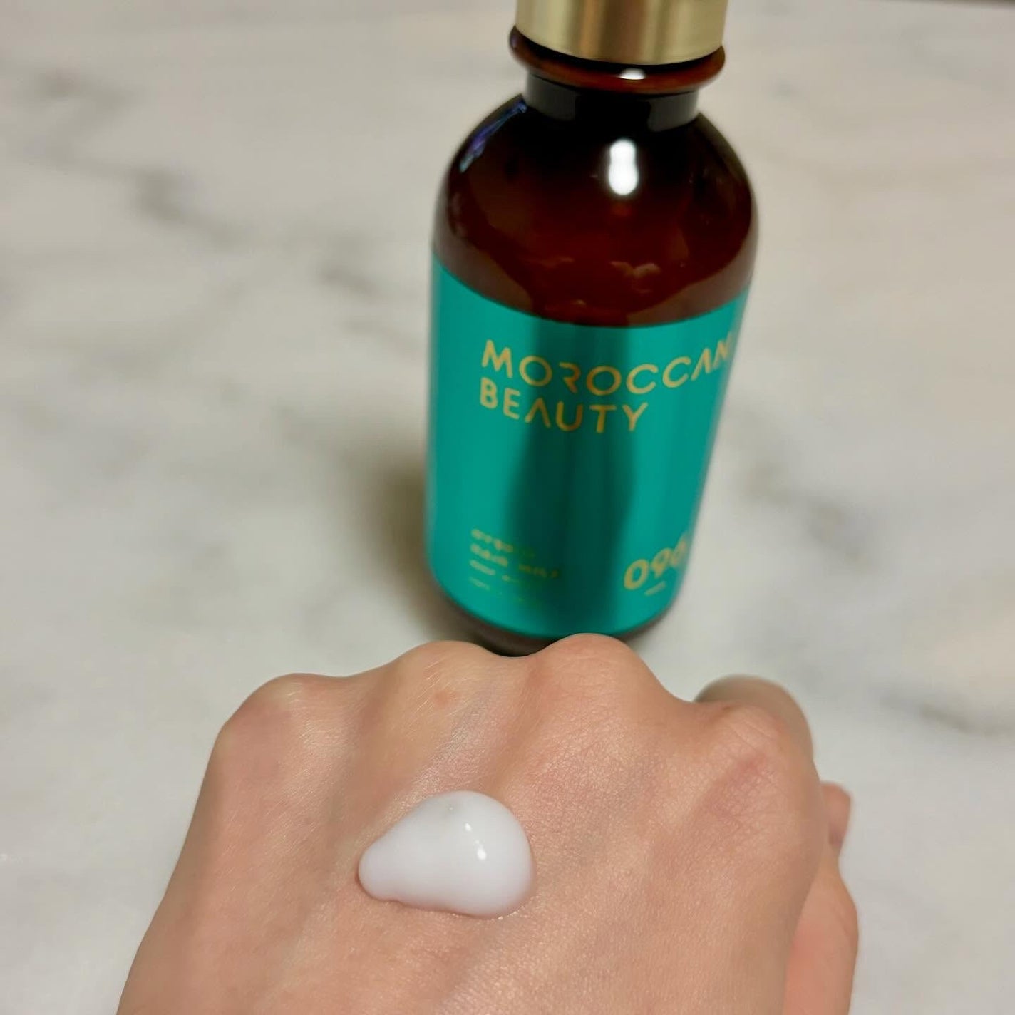 モロッカンビューティ ディープモイスト ハイブリッド ヘアミルク/モロッカンビューティ/ヘアミルクを使ったクチコミ(2枚目)