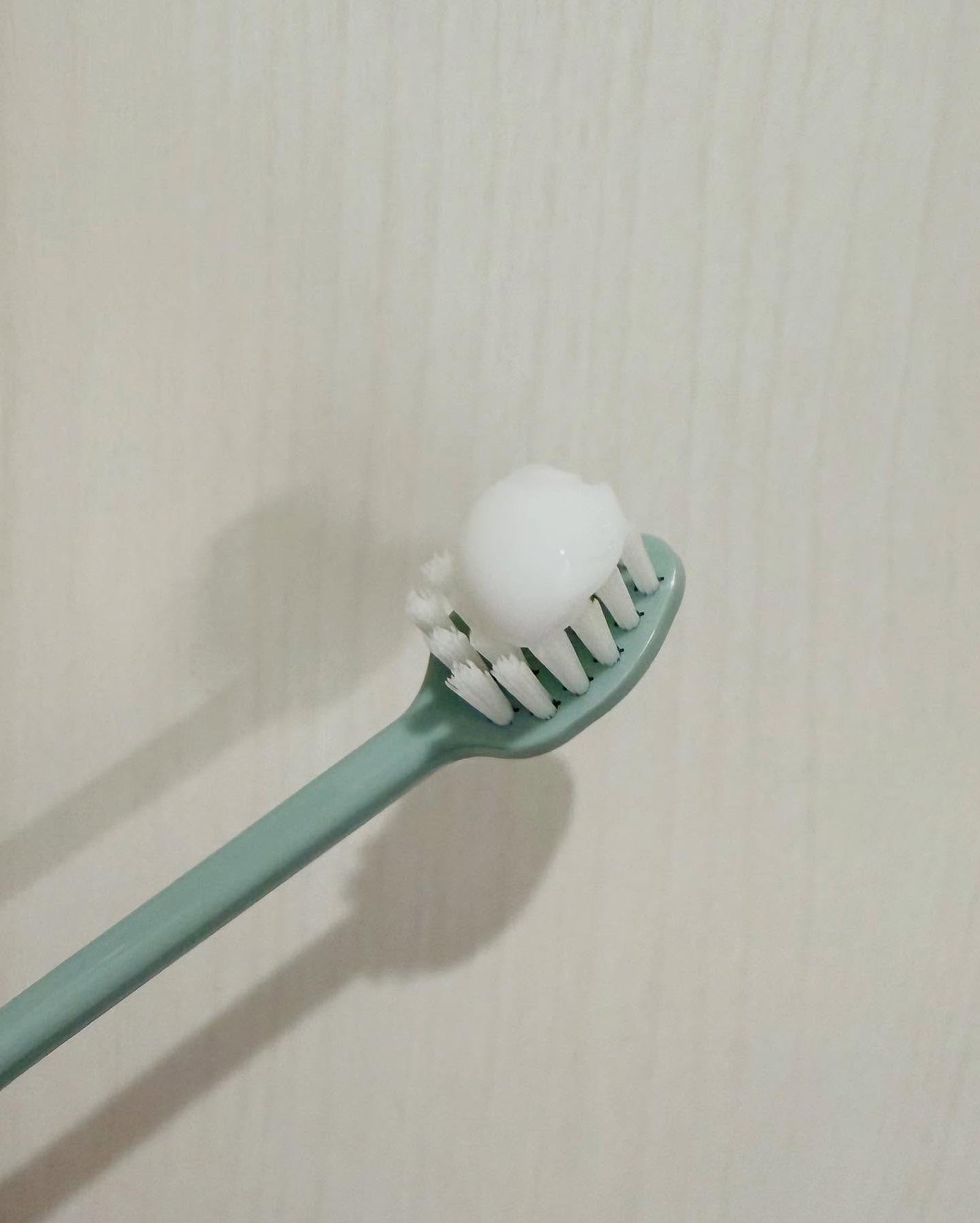 オーラツー プレミアム クレンジングペースト プレミアムミント/オーラツー/歯磨き粉を使ったクチコミ(2枚目)