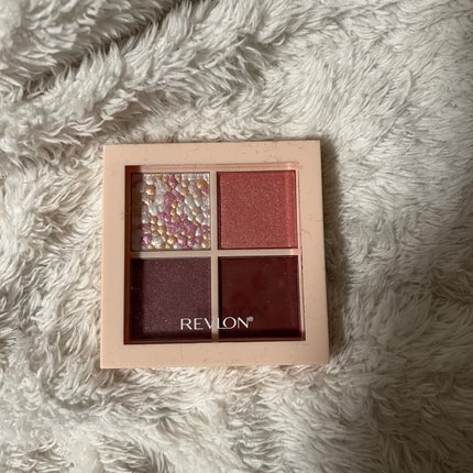 レブロン ダズル アイシャドウ クアッド/REVLON/アイシャドウパレットを使ったクチコミ(2枚目)