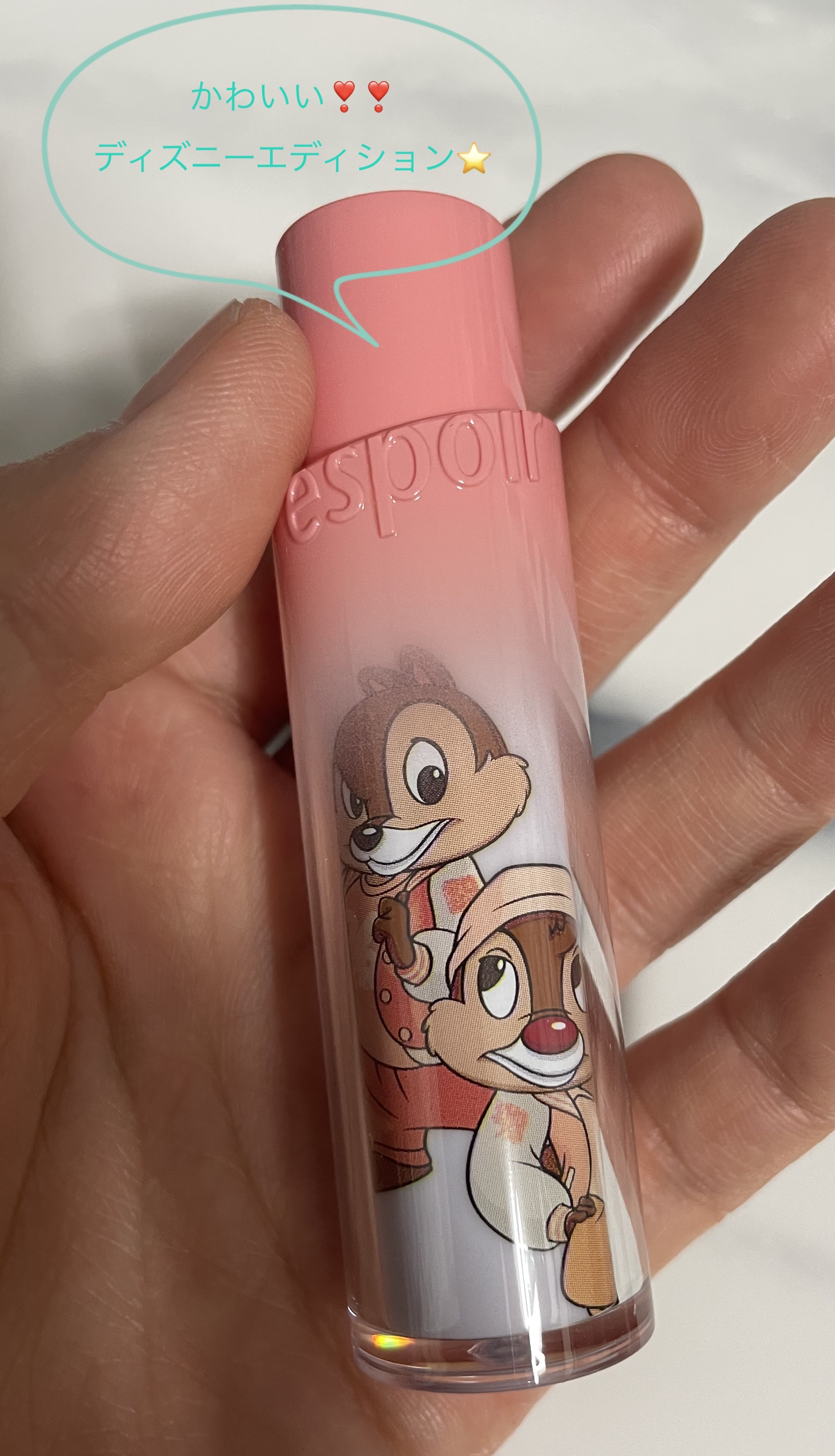 ノーウェアリップスティック バーミンググロー 14 スウェーコーラル(ディズニーエディション)/espoir/口紅を使ったクチコミ（1枚目）
