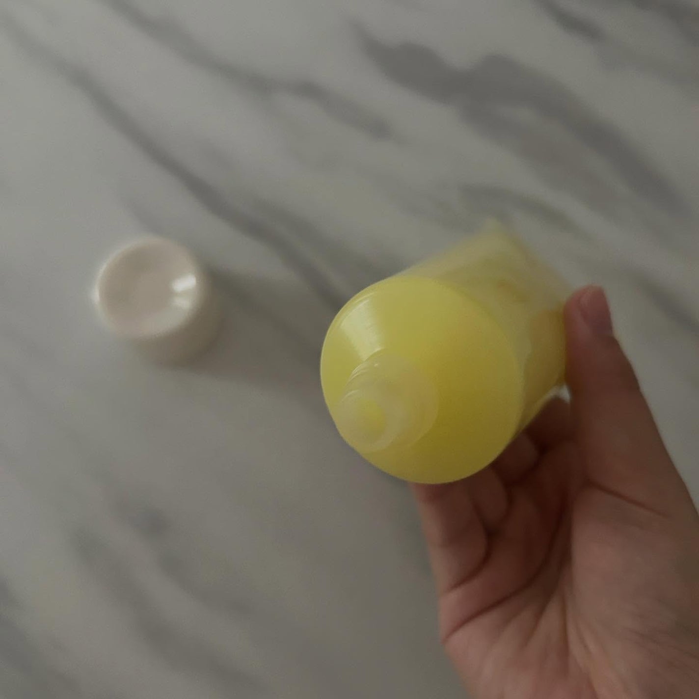 BIBIDAY TEA TIME フラッペジェル アイスレモンティーの香り /BIBIDAY/ボディローションを使ったクチコミ(2枚目)