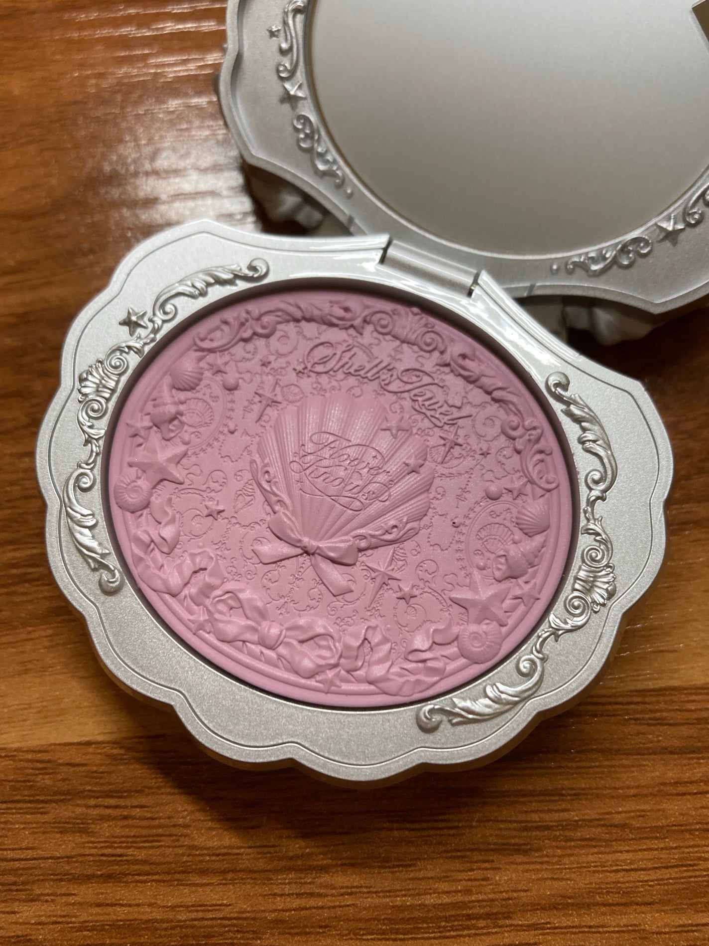 シェルズジュエルコレクション サテンチーク/FlowerKnows/パウダーチークを使ったクチコミ(2枚目)