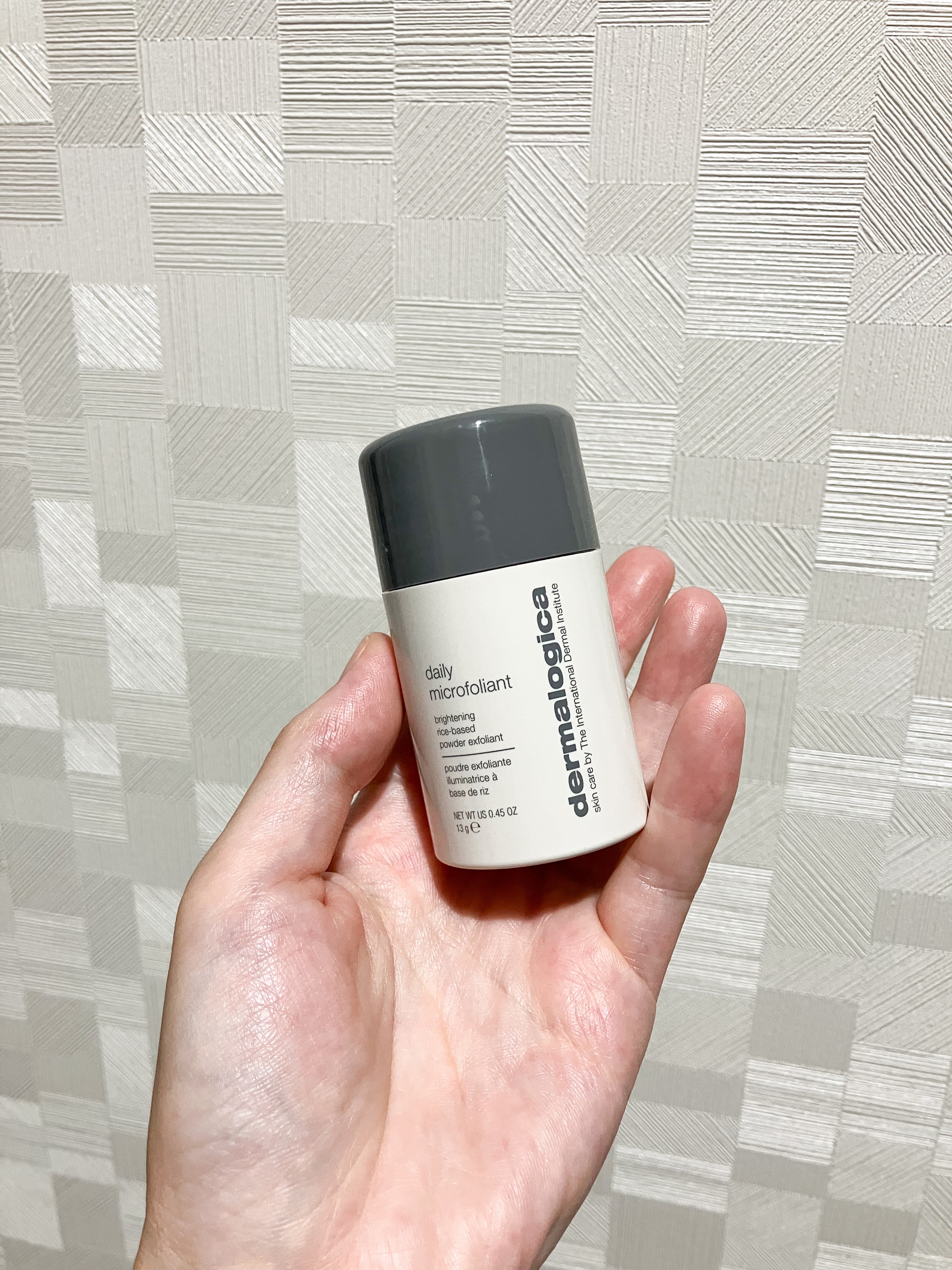 デイリーマイクロフォリエント/ダーマロジカ/洗顔パウダーを使ったクチコミ（1枚目）