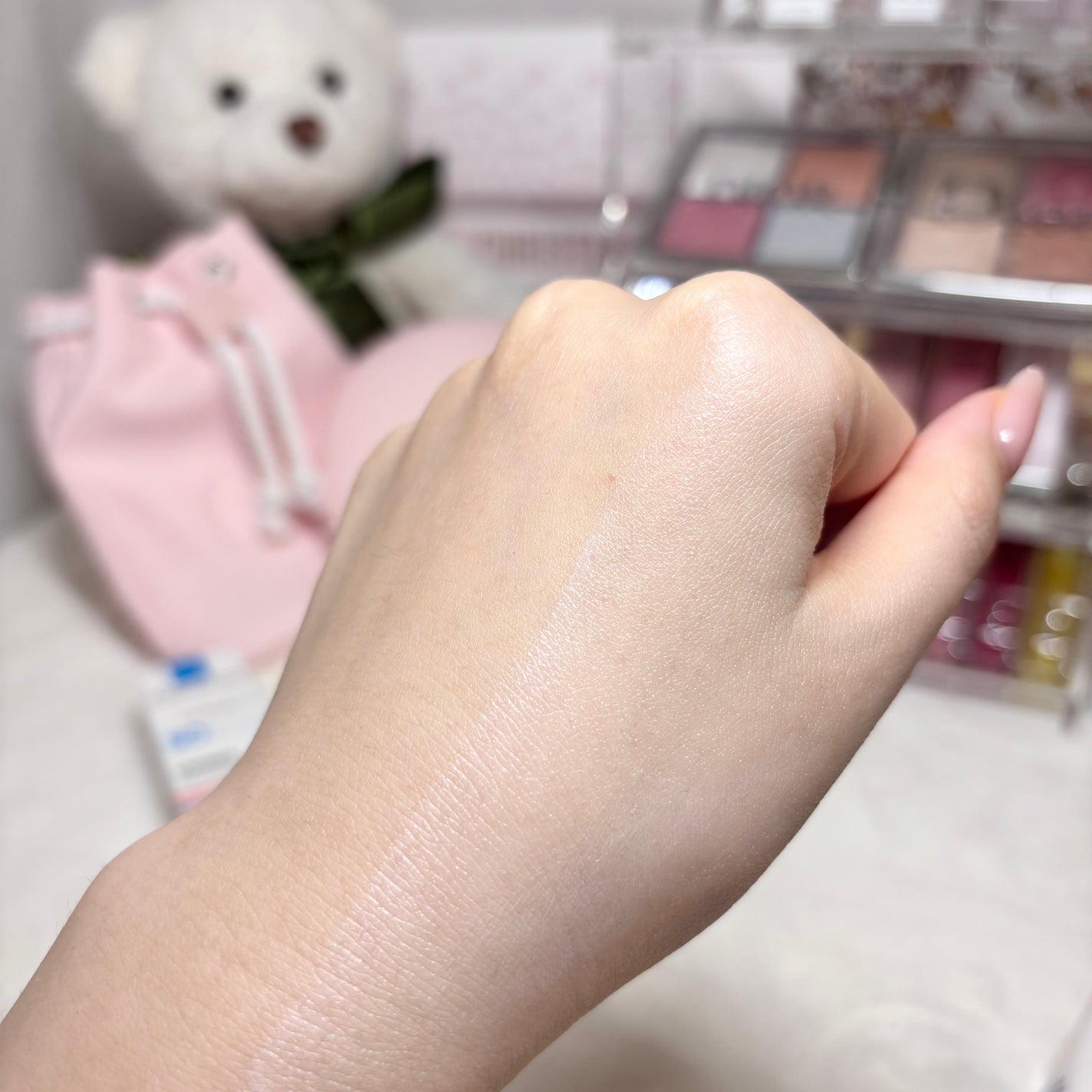 UVイデア XL プロテクショントーンアップ ローズ+/ラ ロッシュ ポゼ/日焼け止め・UVケアを使ったクチコミ(4枚目)