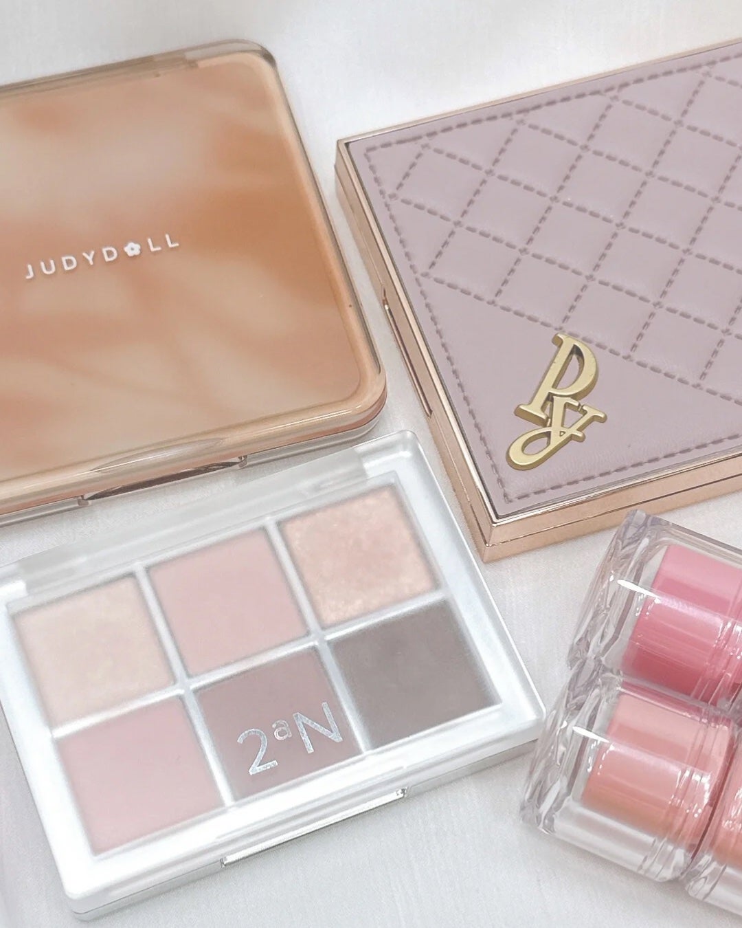 JUDYDOLL メリハリマスターパレット/JUDYDOLL/パウダーハイライトを使ったクチコミ(8枚目)