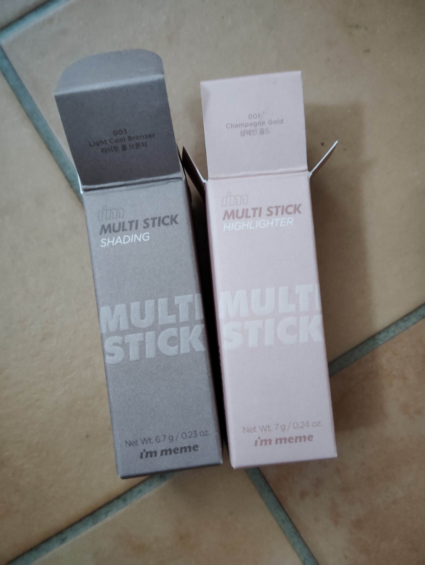 ゆたんぽ on LIPS 「小顔になれるように凹凸付ける用に買いました。滑らかなスティック..」(1枚目)