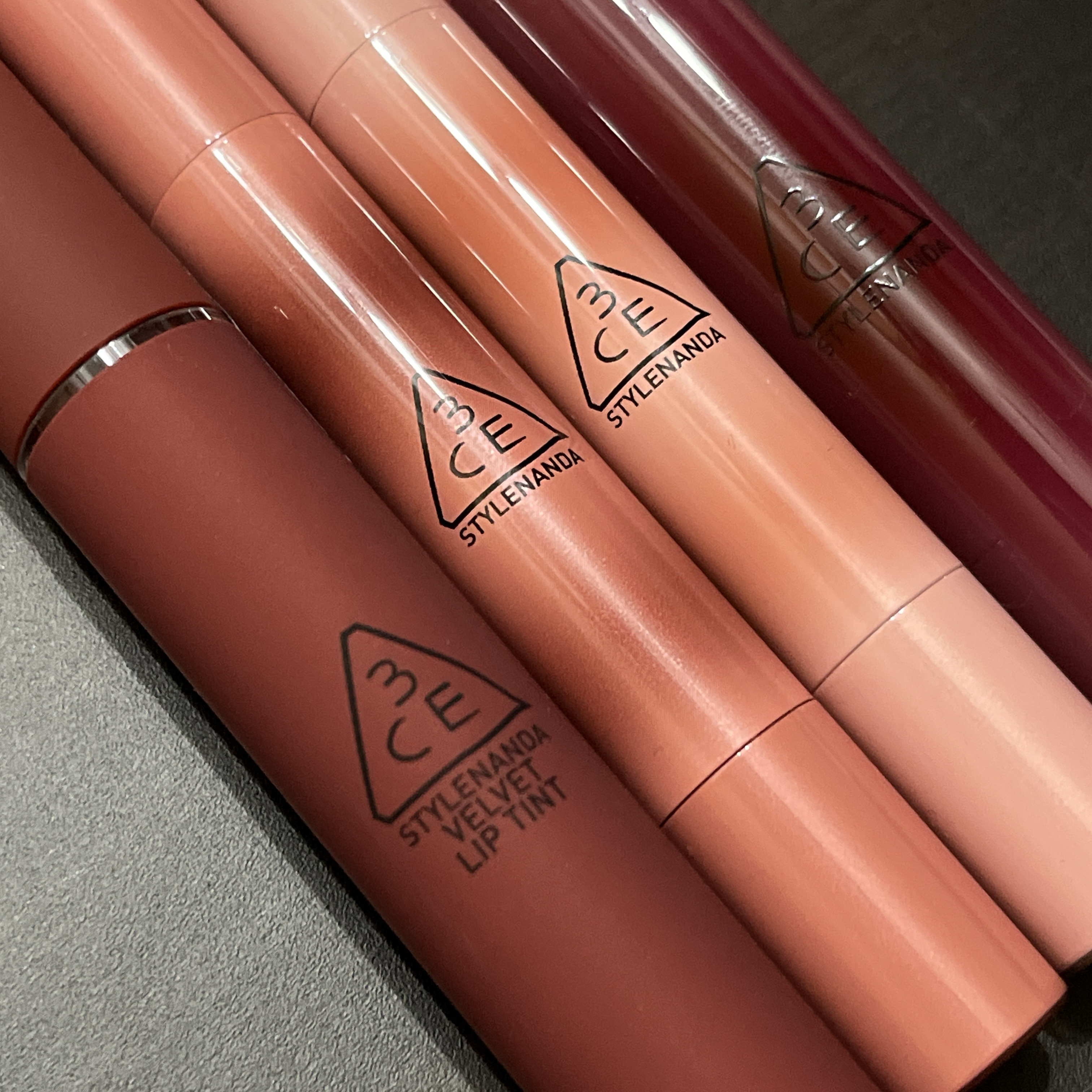 3CE ベルベット リップティント デフィニション/3CE/リップティントを使ったクチコミ（1枚目）