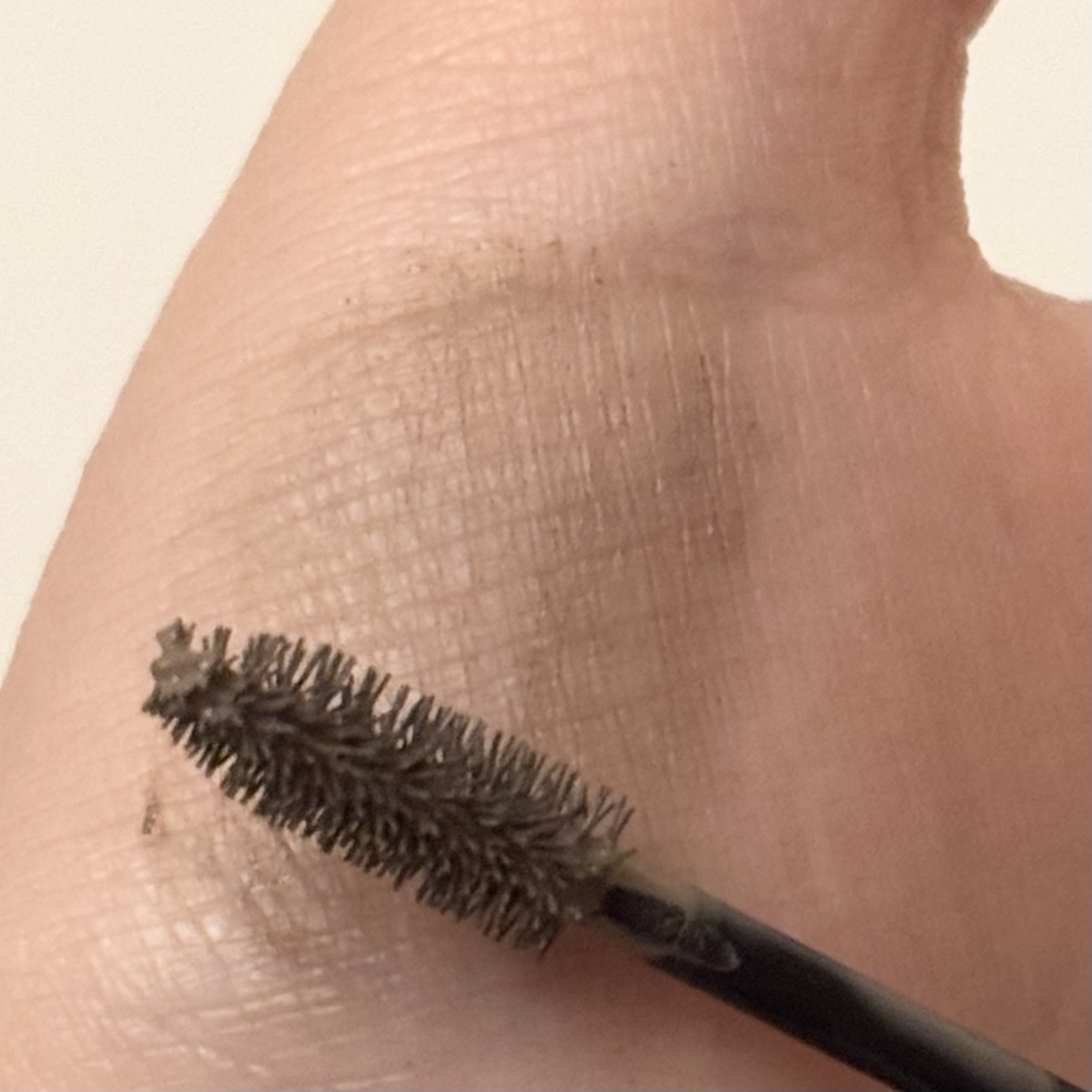 ハンオールブロウカラ/rom&nd/眉マスカラを使ったクチコミ（2枚目）