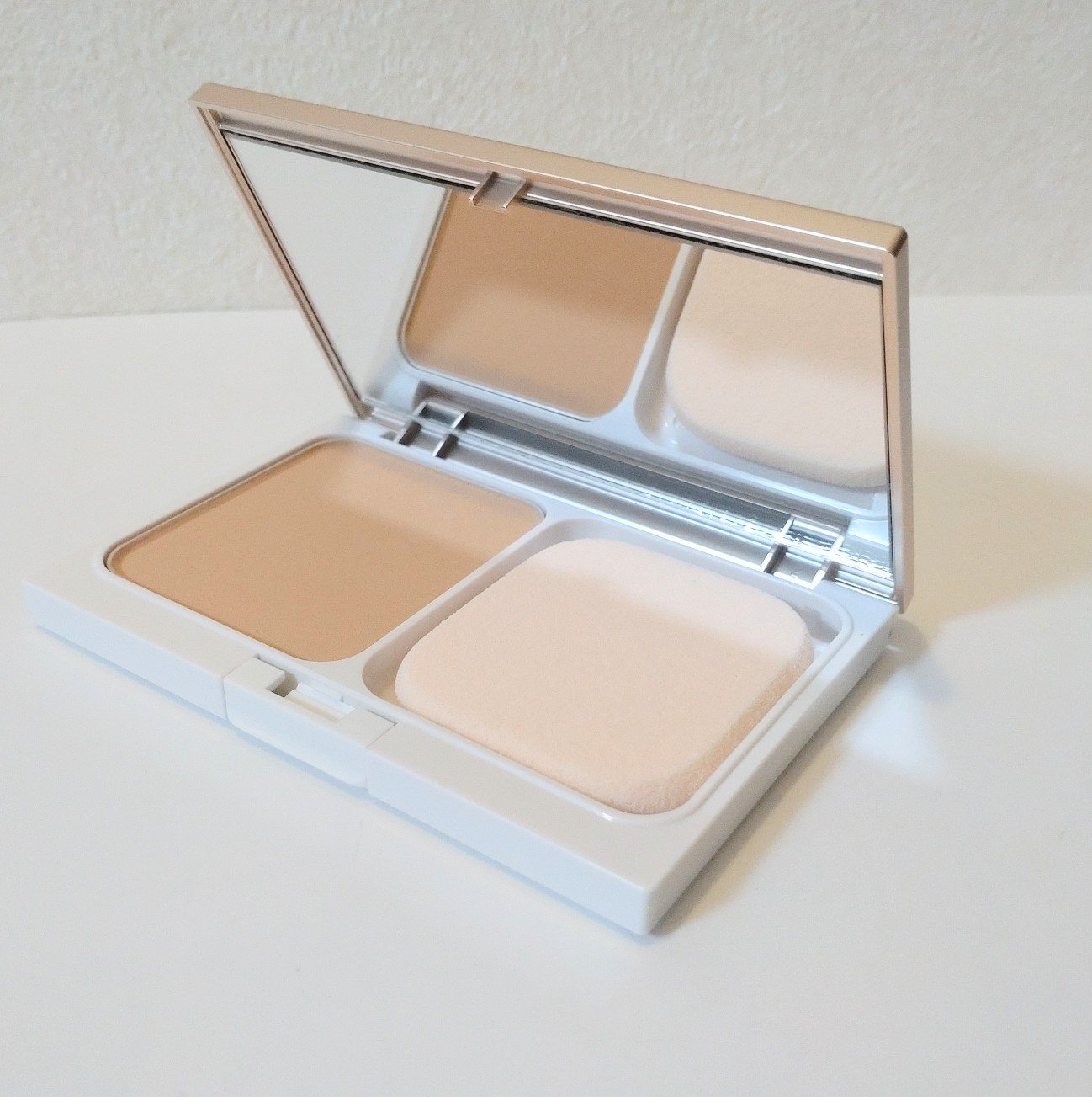 キスミー　フェルム　ベースディレクション　パウダリーパーフェクション/キスミー フェルム/パウダーファンデーションを使ったクチコミ（3枚目）