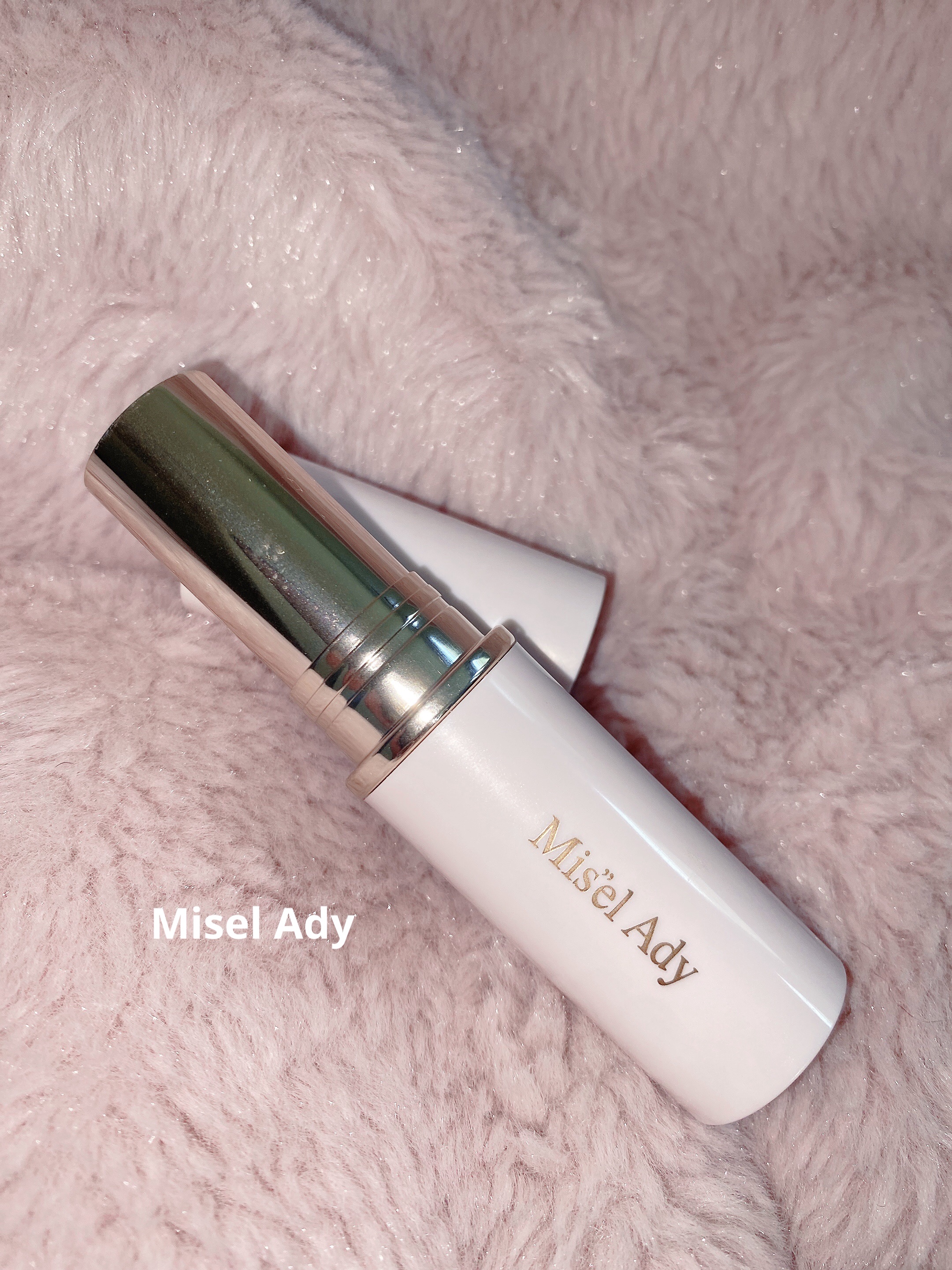 シアーグロウスティック  ハイライト/ミゼルエディ/スティックハイライトを使ったクチコミ（1枚目）