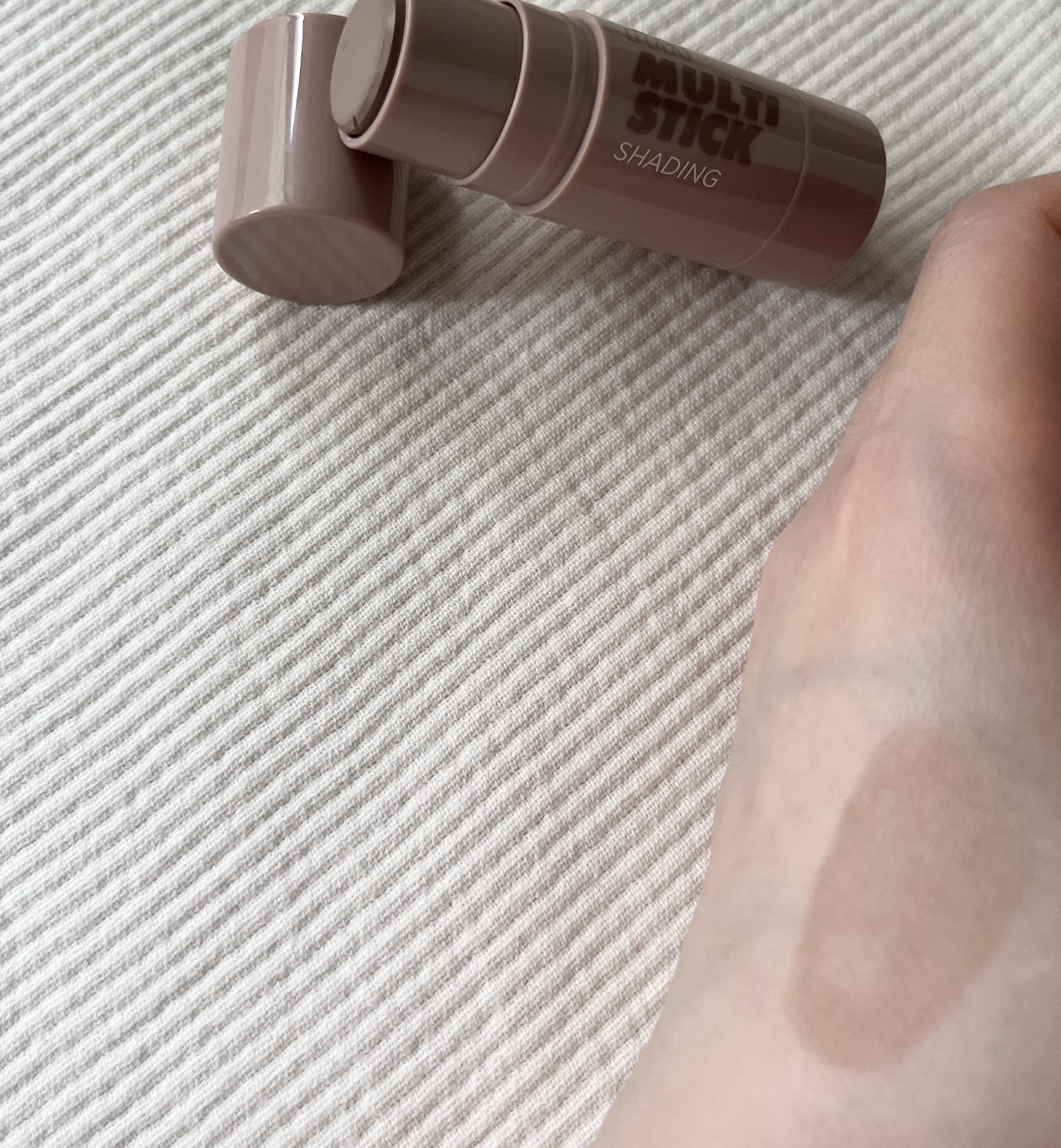 アイムマルチスティック シェーディング/i’m meme/シェーディングを使ったクチコミ（2枚目）