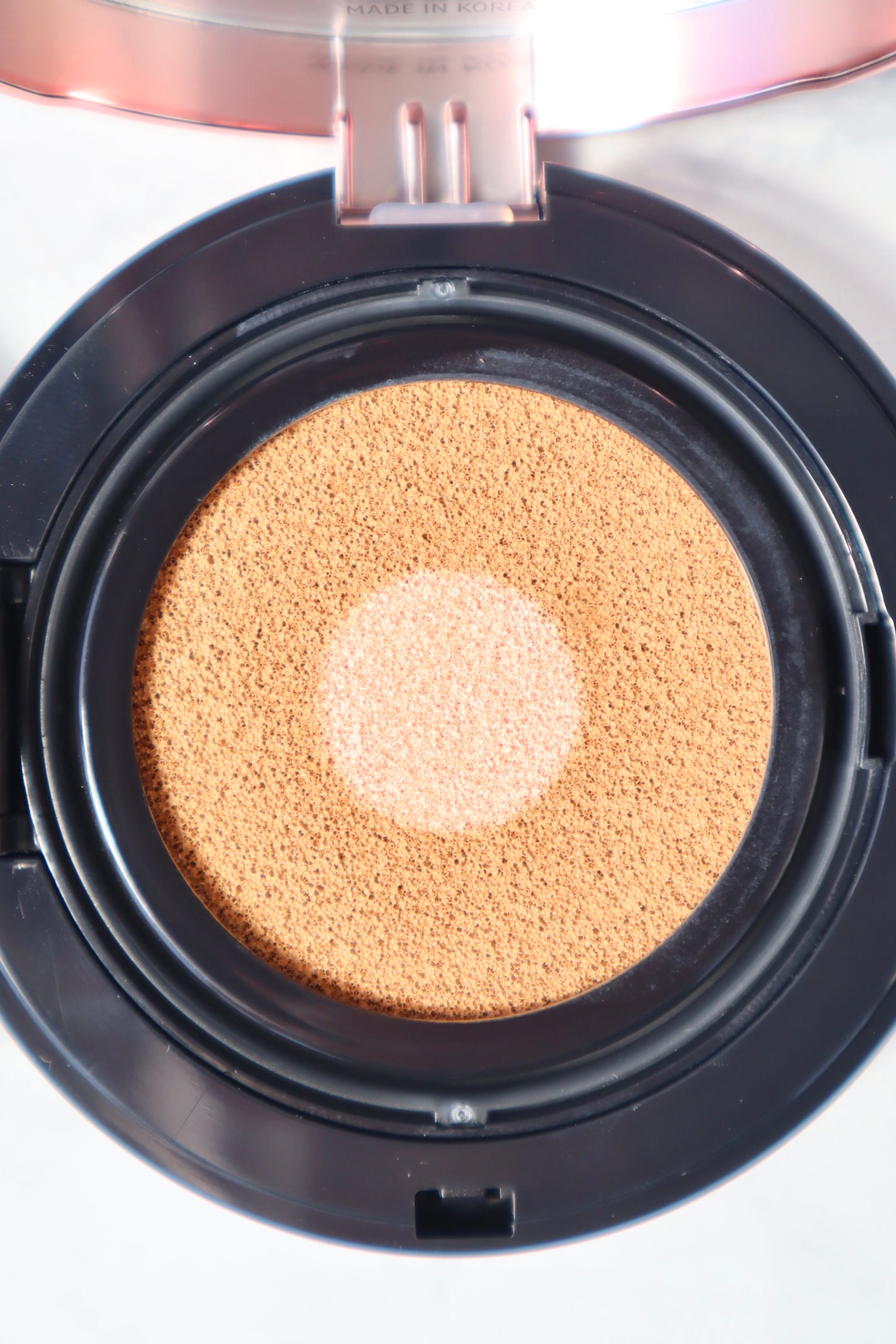 フローレス ルミエール ラディアンス パーフェクティング クッション/ローラ メルシエ/クッションファンデーションを使ったクチコミ(3枚目)