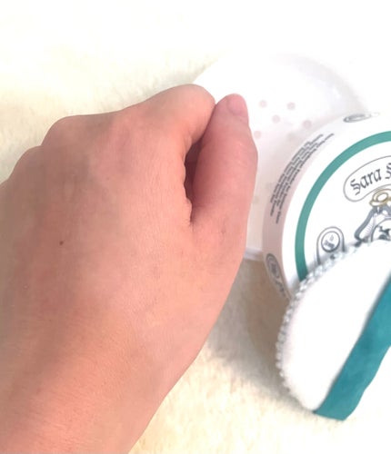 薬用さらさらデオドラントパウダー/デオナチュレ/デオドラント・制汗剤を使ったクチコミ(2枚目)