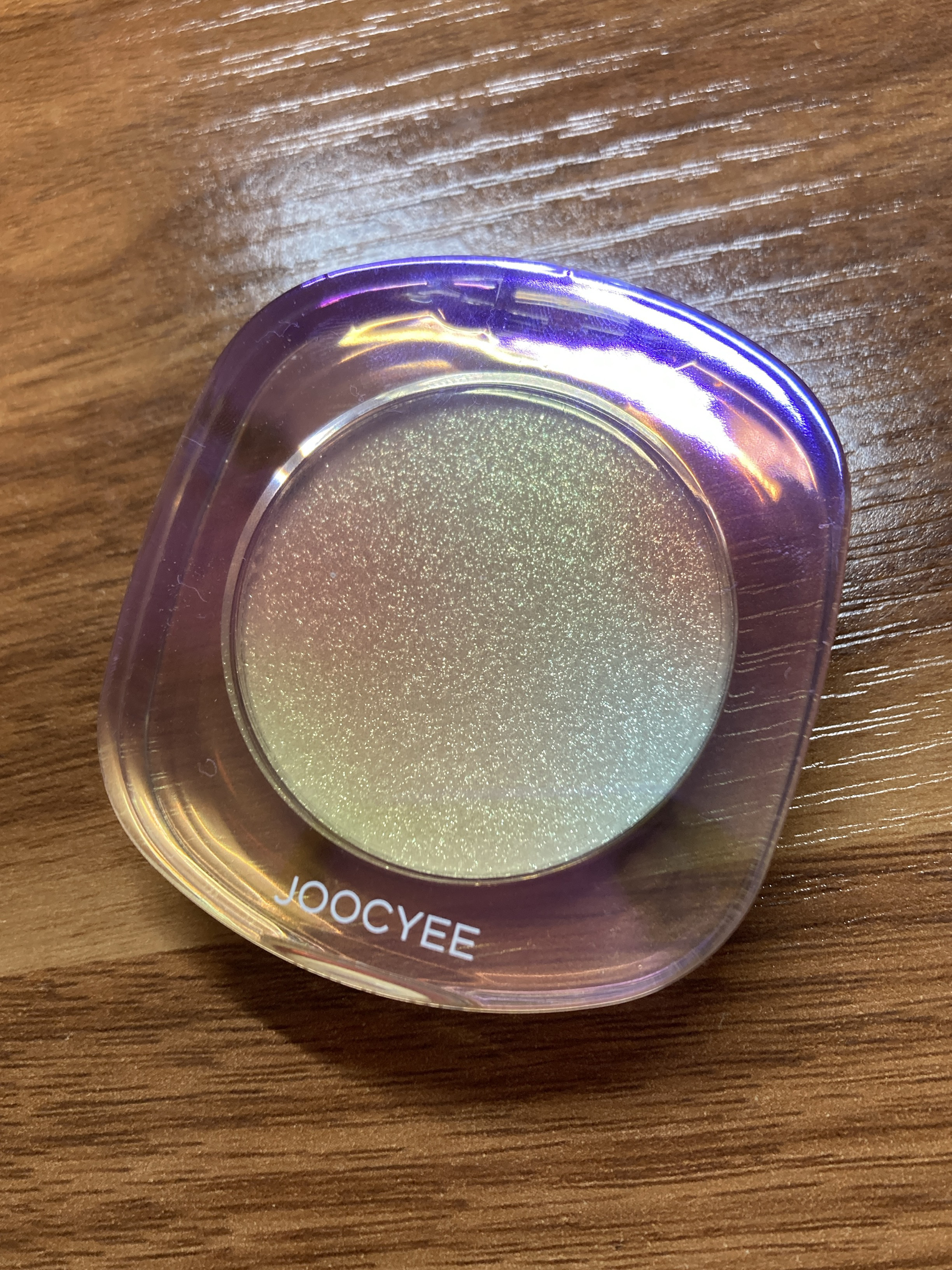 ダイヤモンドシェルハイライト 01 ムーンライト/Joocyee/パウダーハイライトを使ったクチコミ（1枚目）