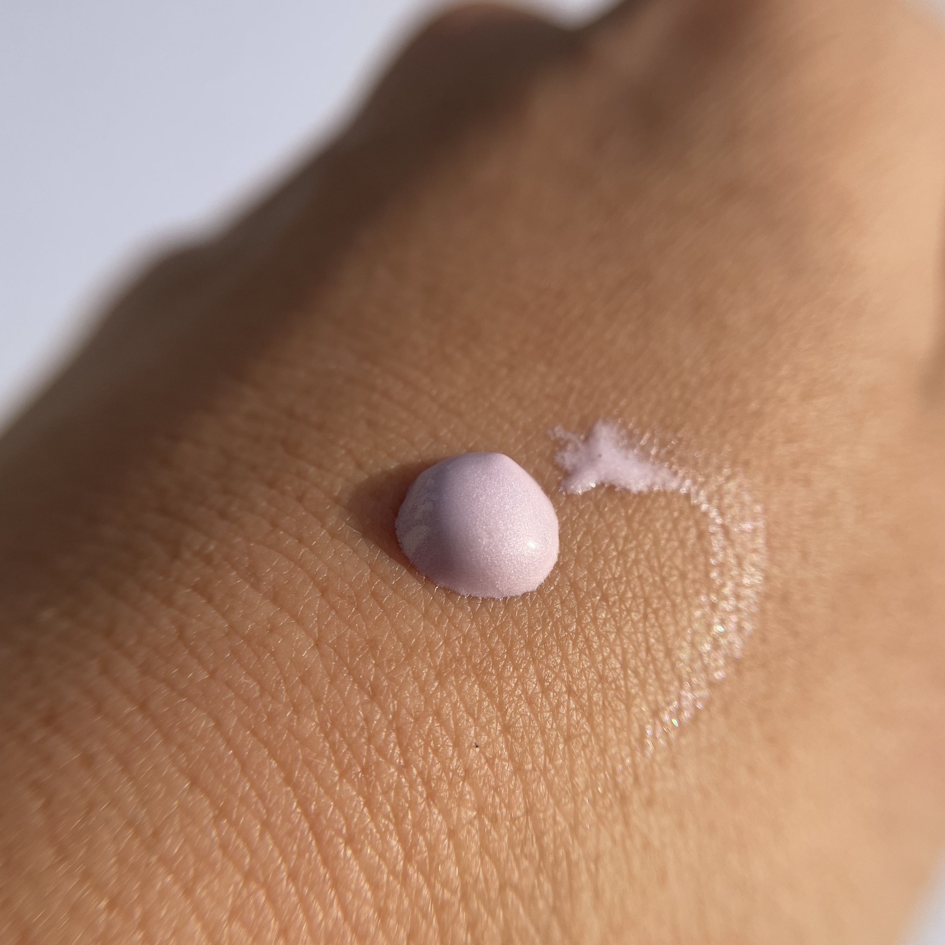 ジルスチュアート　イルミネイティング セラムプライマー 02 aurora lavender/JILL STUART/化粧下地を使ったクチコミ（2枚目）