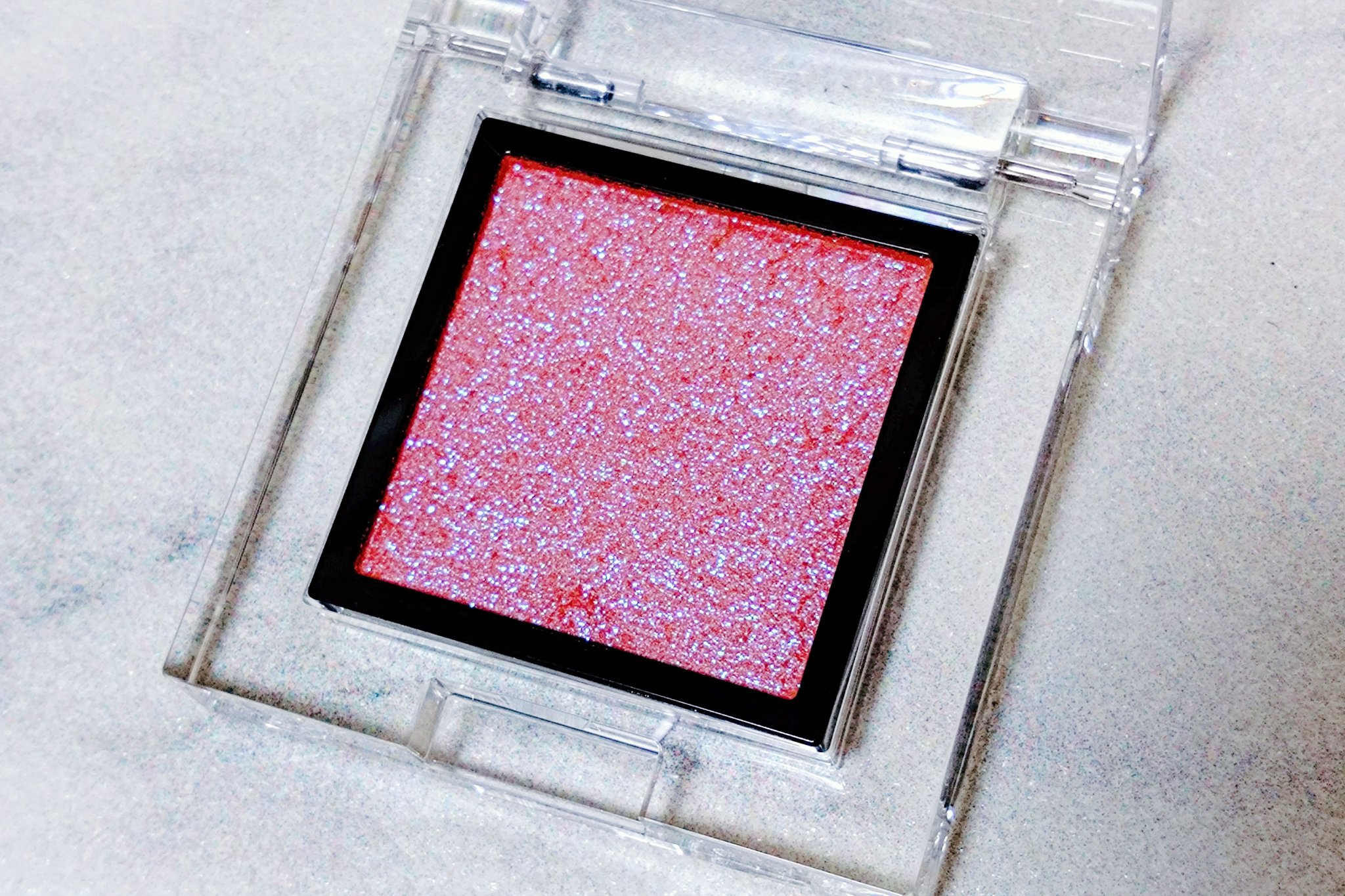  アディクション　ザ アイシャドウ プリズム/ADDICTION/単色アイシャドウを使ったクチコミ（3枚目）