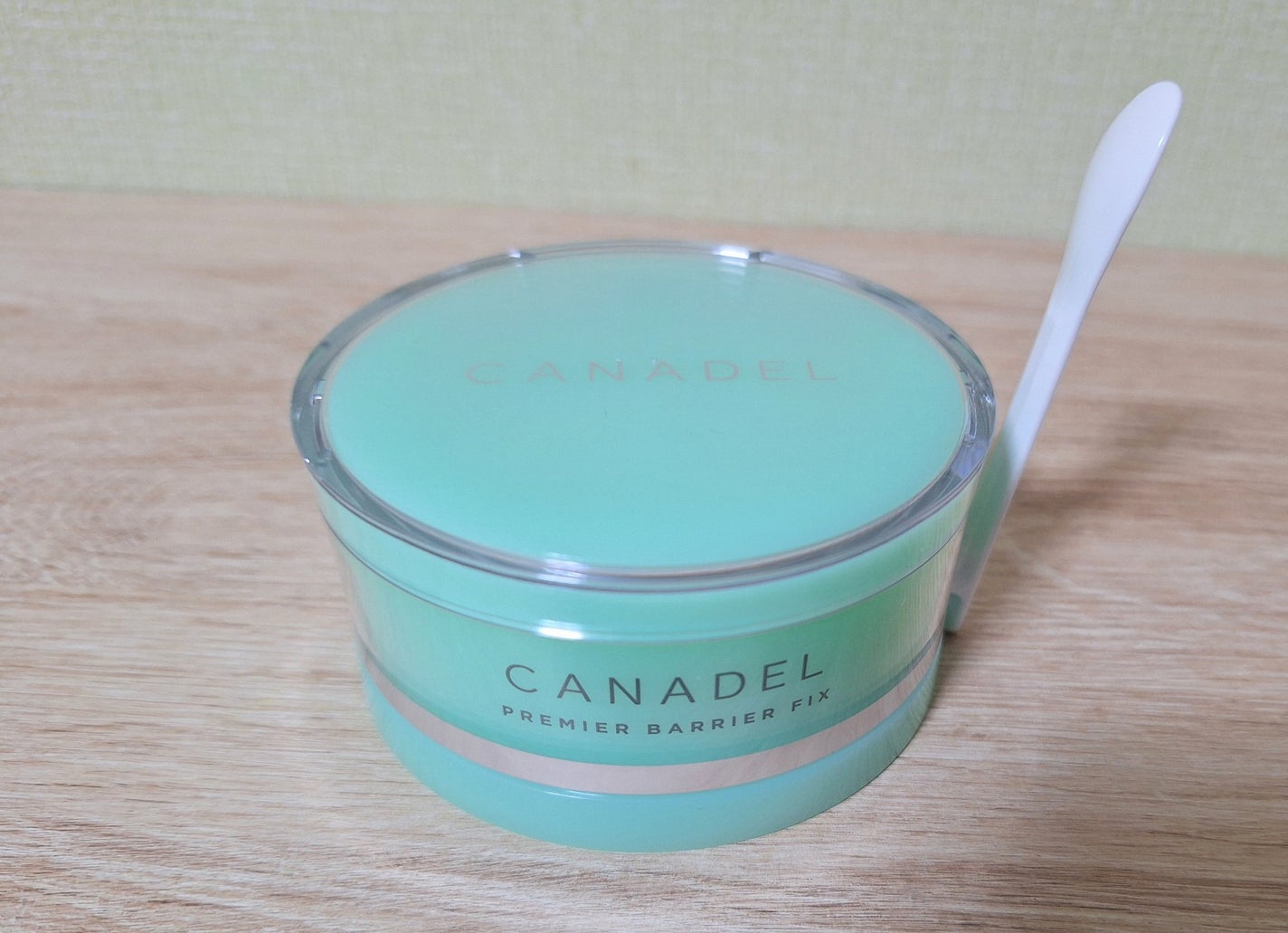 みきみきちゃま on LIPS 「#PR#カナデル #CANADEL#プレミアバリアフィックス#..」(2枚目)