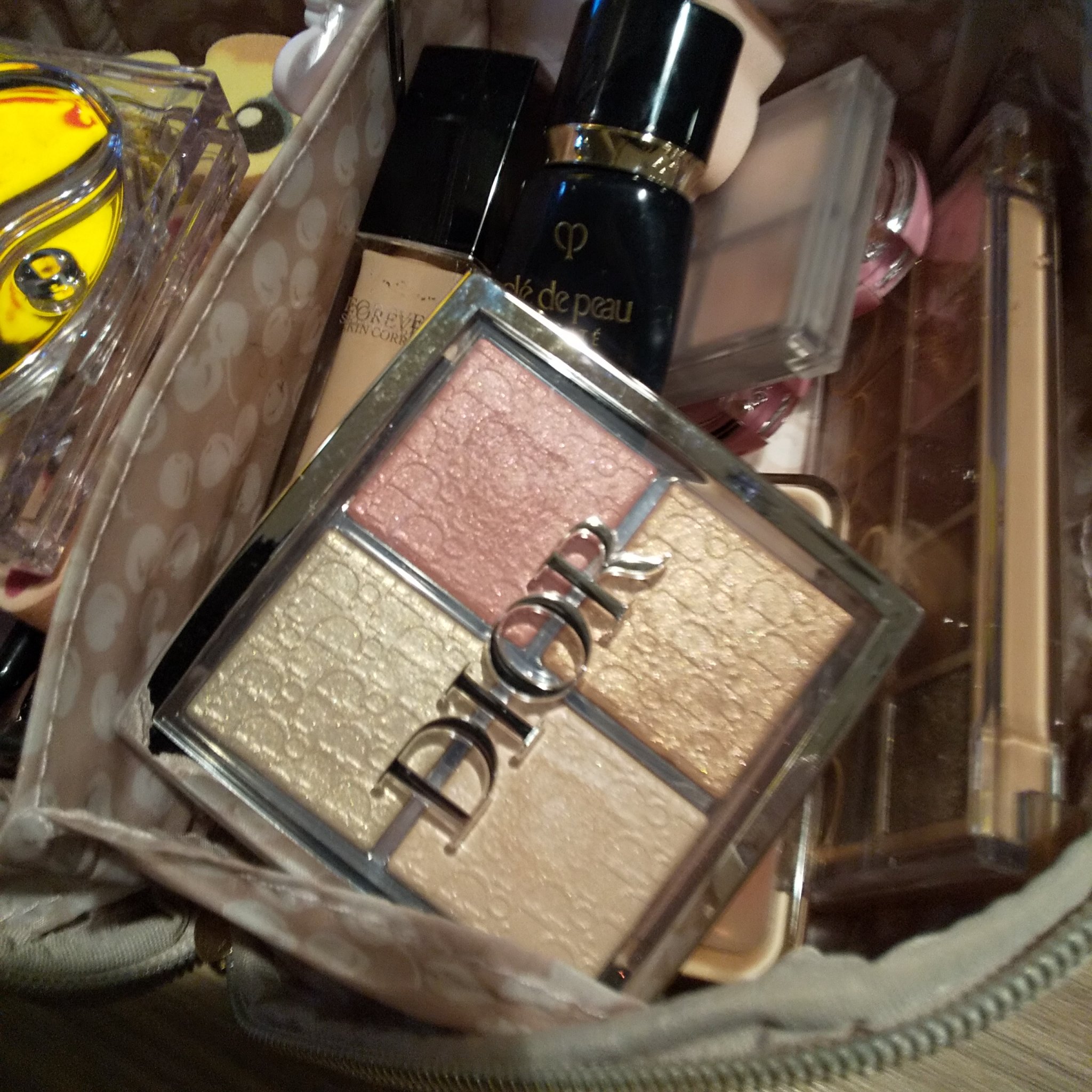 【旧】ディオール バックステージ フェイス グロウ パレット/Dior/ハイライトを使ったクチコミ（2枚目）