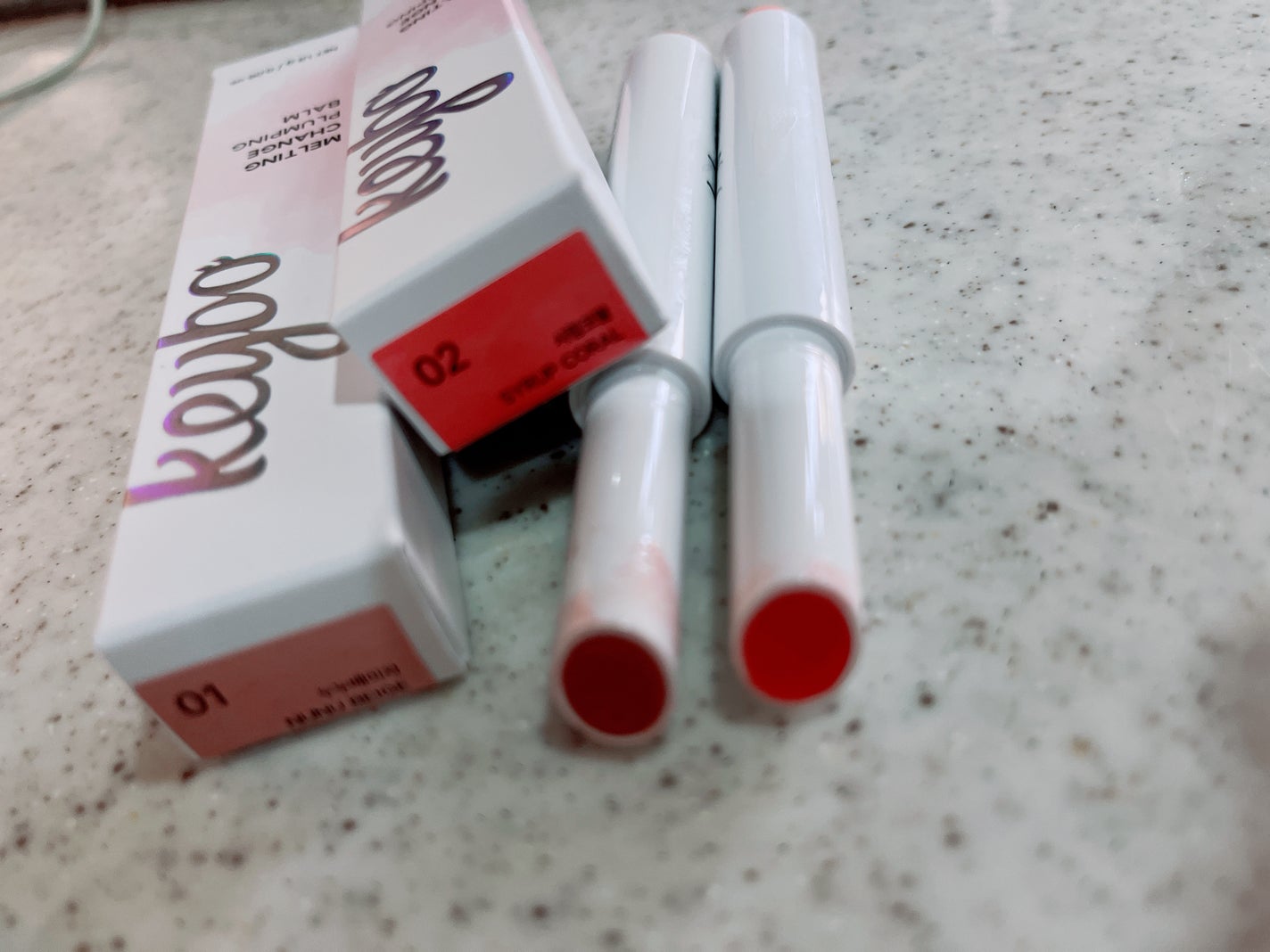 MELTING CHANGE PLUMPING BALM/keybo/口紅を使ったクチコミ(2枚目)