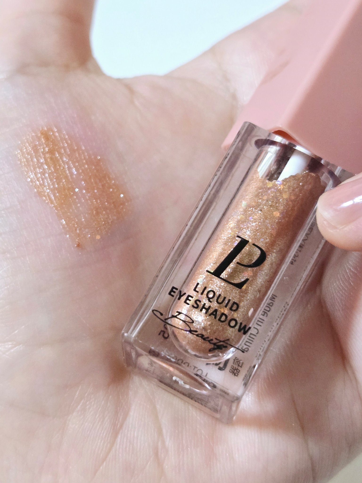 ルポレムリキッドアイシャドウ/LEPOREM/リキッドアイシャドウを使ったクチコミ（3枚目）