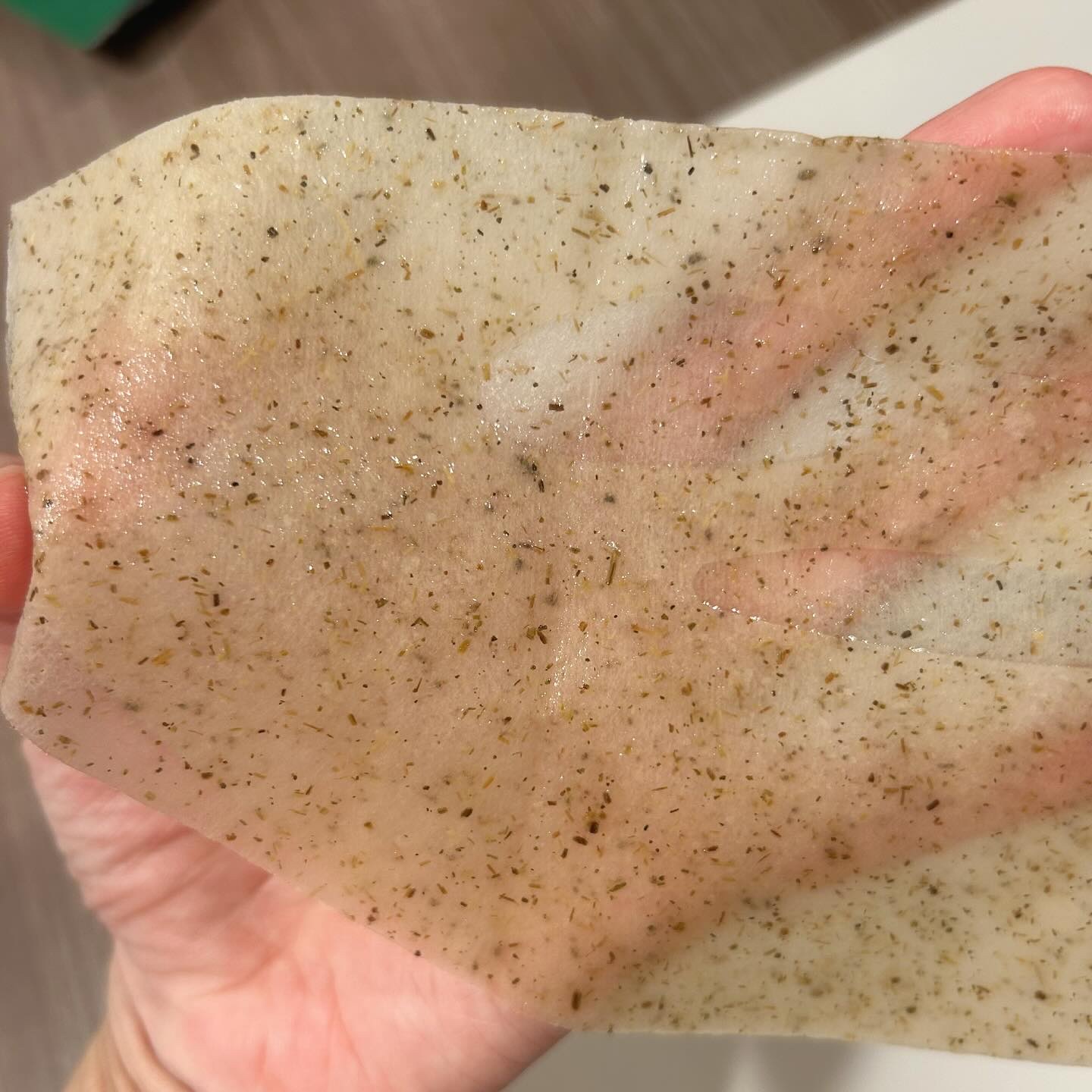 ツボクサスージングハイドロヨモギマスク/LIALUSTER/シートマスク・パックを使ったクチコミ（2枚目）