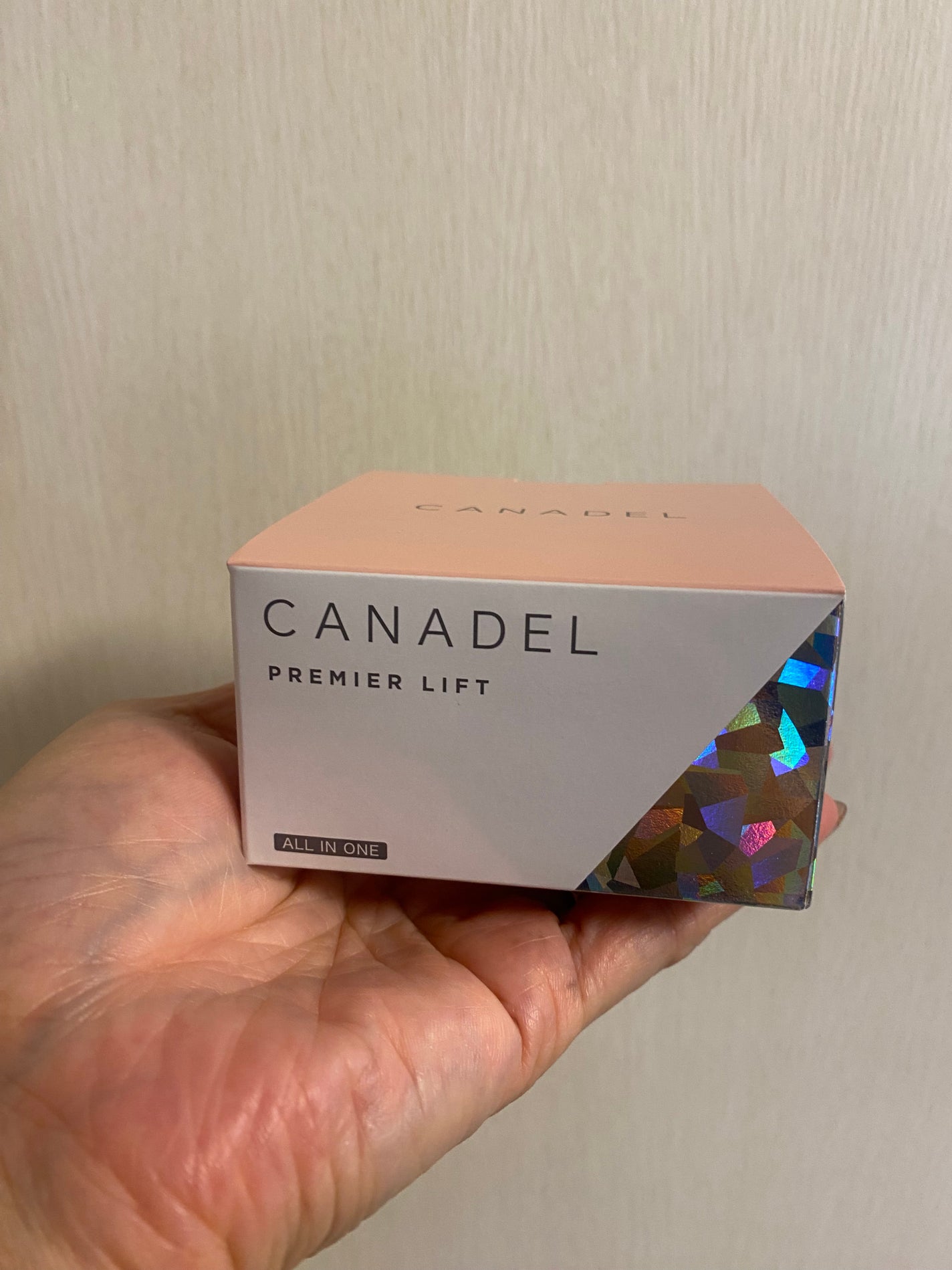 プレミアリフト/CANADEL/オールインワン化粧品を使ったクチコミ(8枚目)