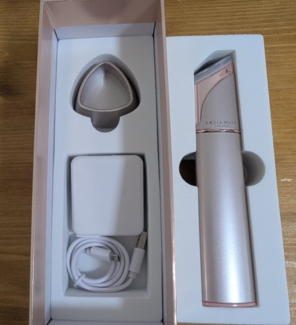 アクシージア メイト フォーアイズ/AXXZIA/美顔器・マッサージを使ったクチコミ(1枚目)