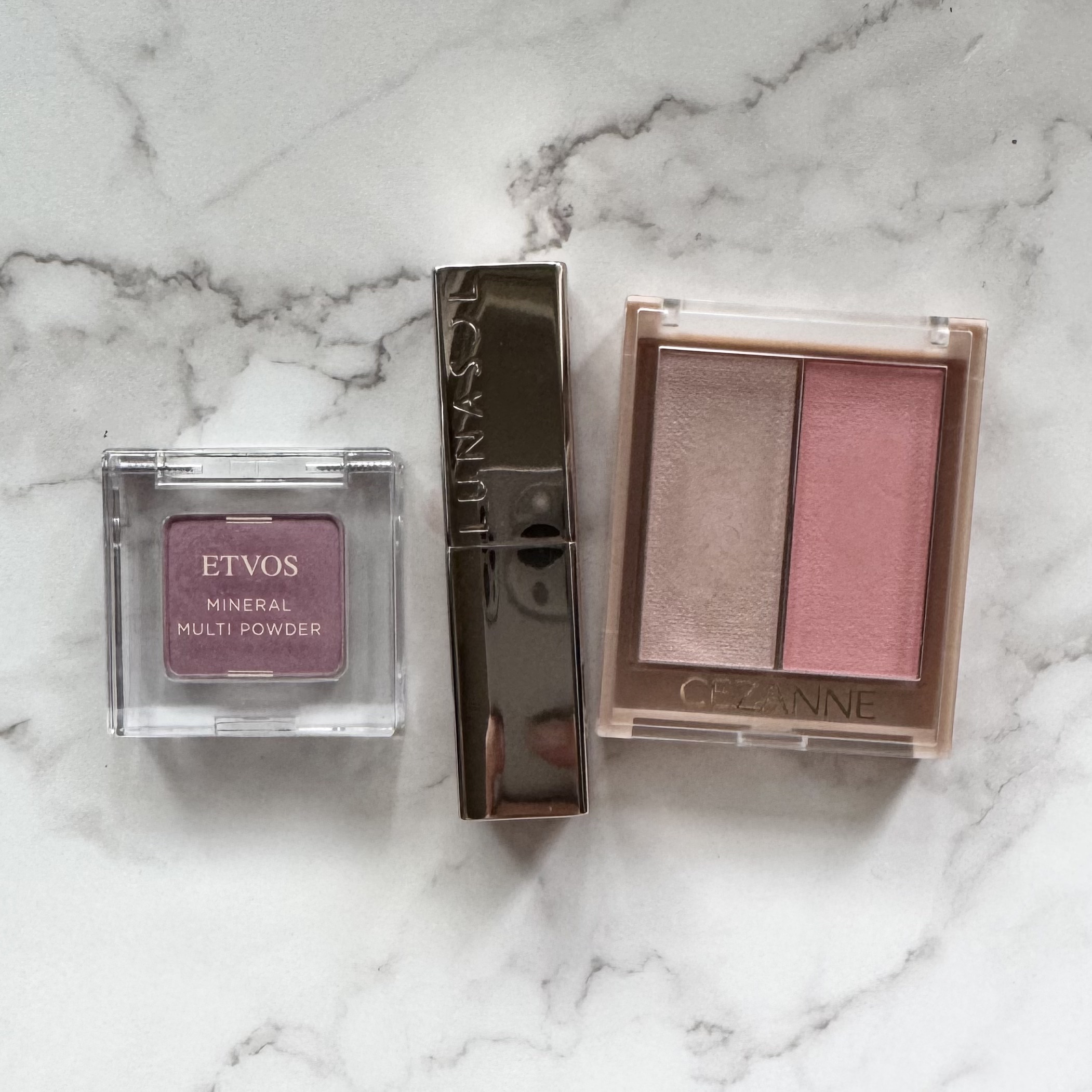 ミネラルマルチパウダー フレンチモーブ/エトヴォス/単色アイシャドウを使ったクチコミ（1枚目）