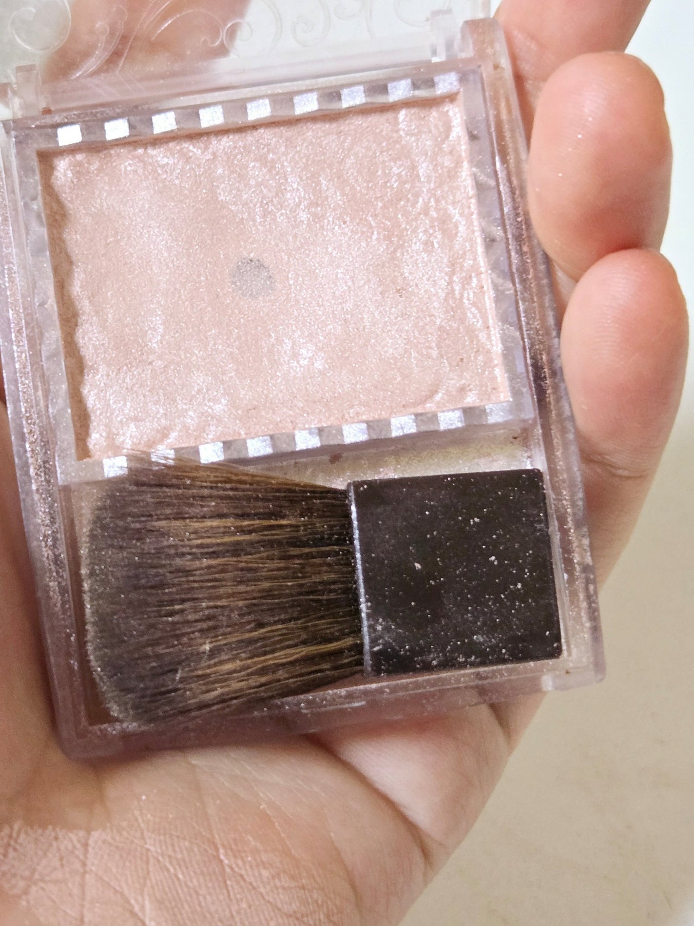 パールグロウハイライト/CEZANNE/パウダーハイライトを使ったクチコミ(1枚目)