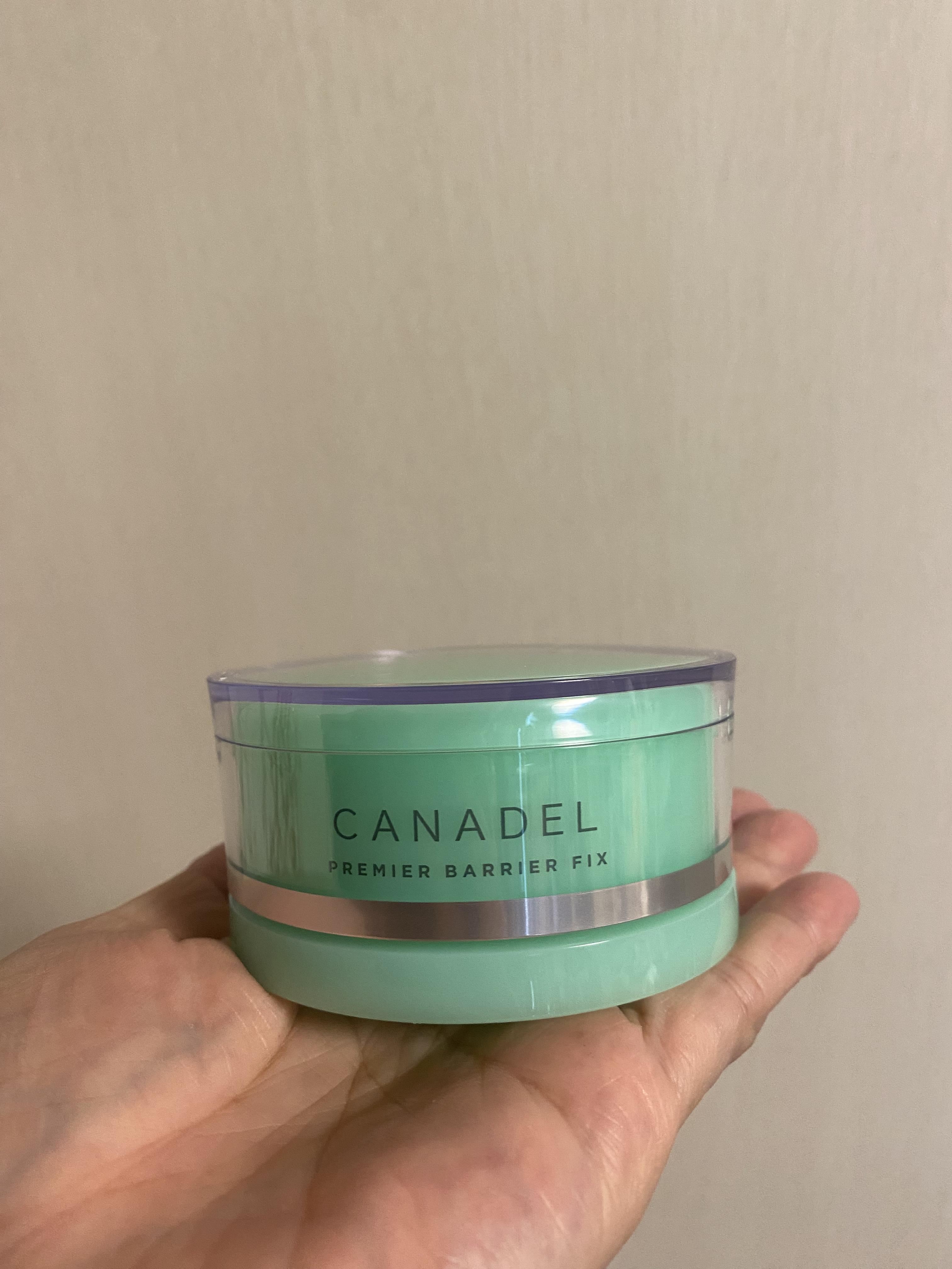 プレミアバリアフィックス /CANADEL/オールインワン化粧品を使ったクチコミ（1枚目）