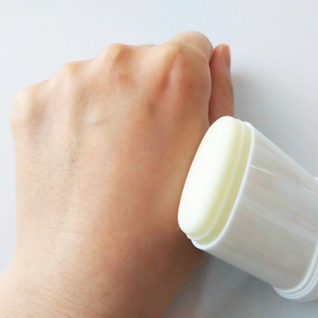 エアリーライト 透明UVスティック/COSRX/日焼け止めスティックを使ったクチコミ(3枚目)