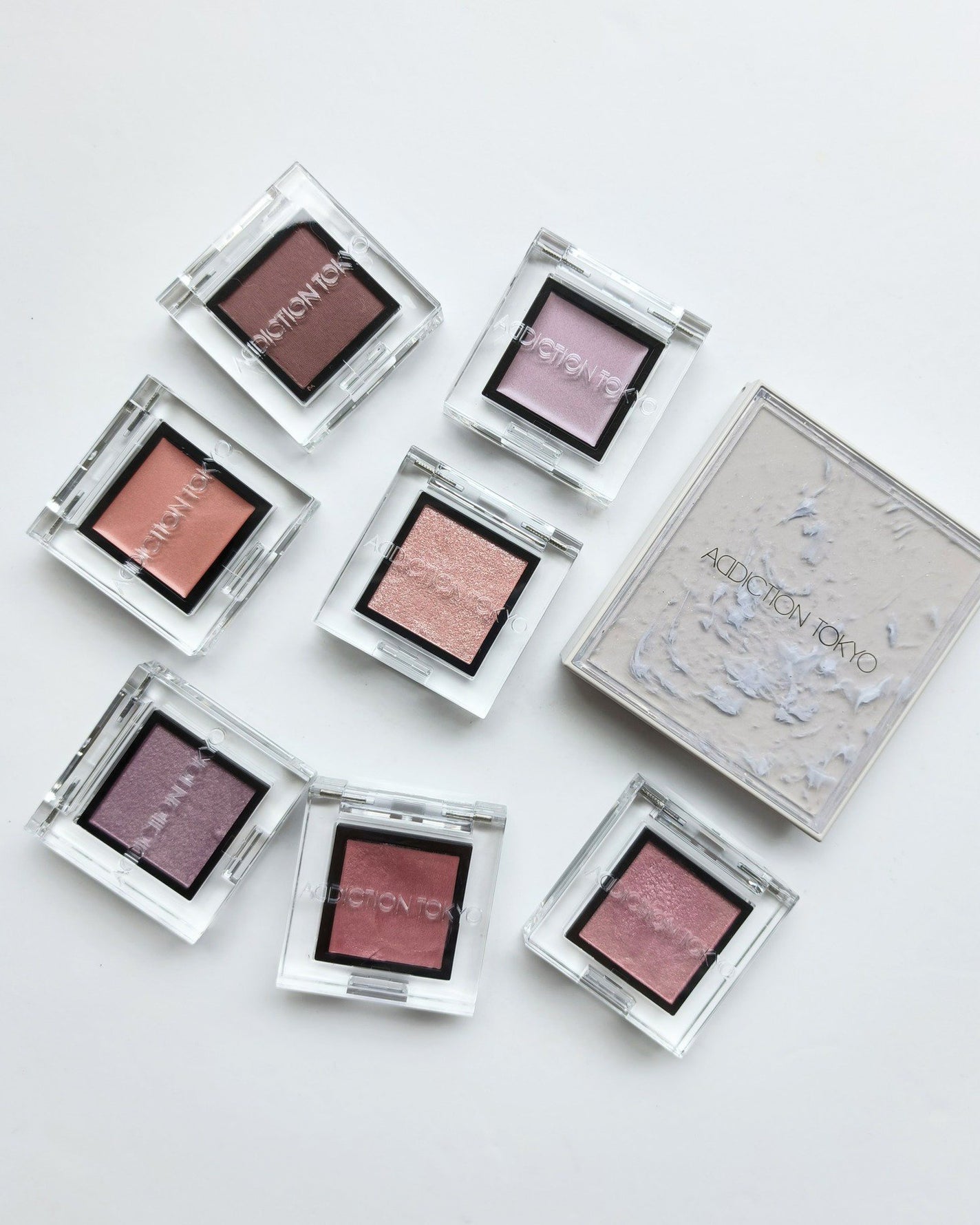 アディクション ザ アイシャドウ スパークル/ADDICTION/単色アイシャドウを使ったクチコミ(3枚目)