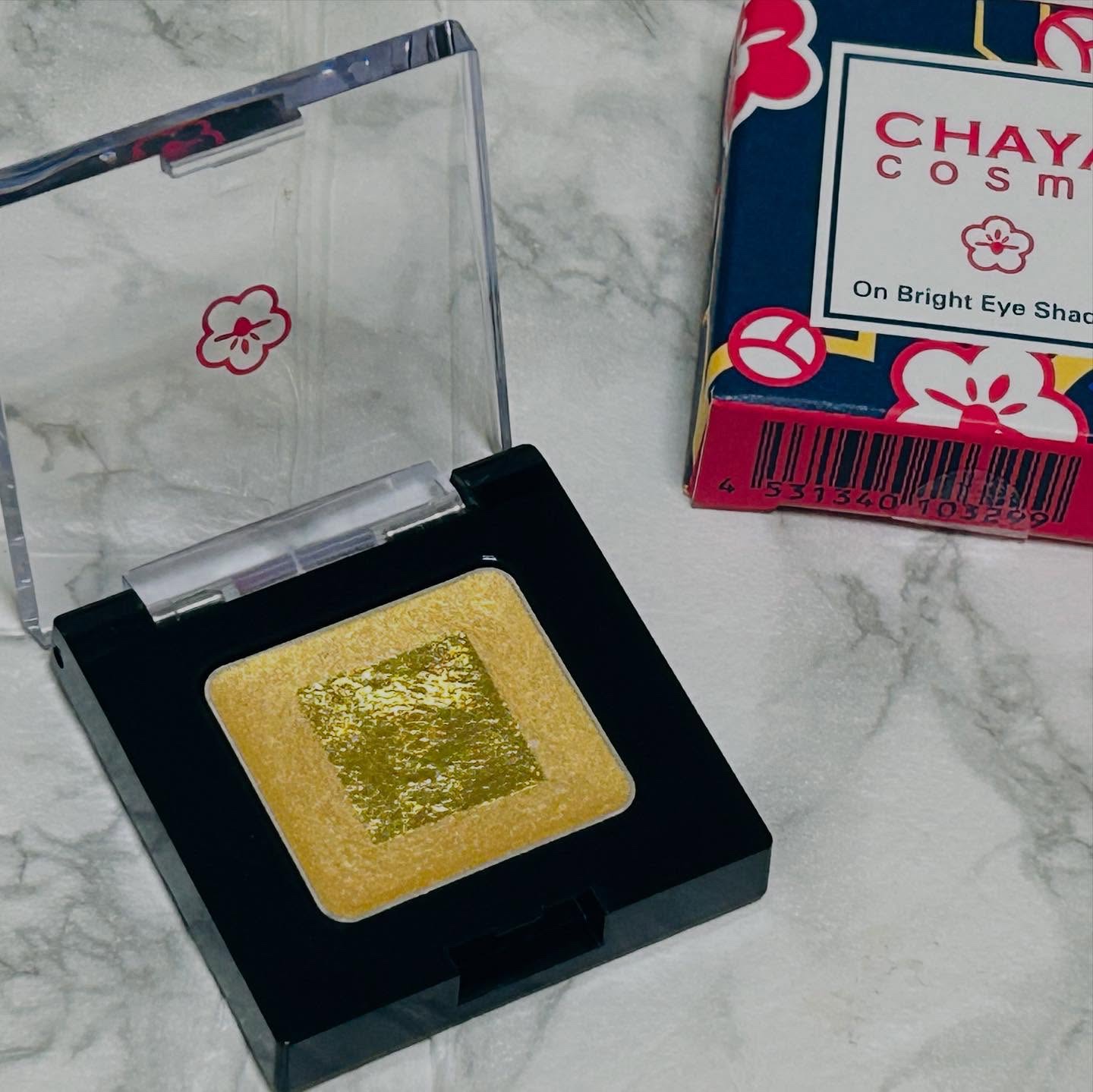CHAYA cosme オンブライトアイシャドウ/箔座/ジェル・クリームアイシャドウを使ったクチコミ（2枚目）
