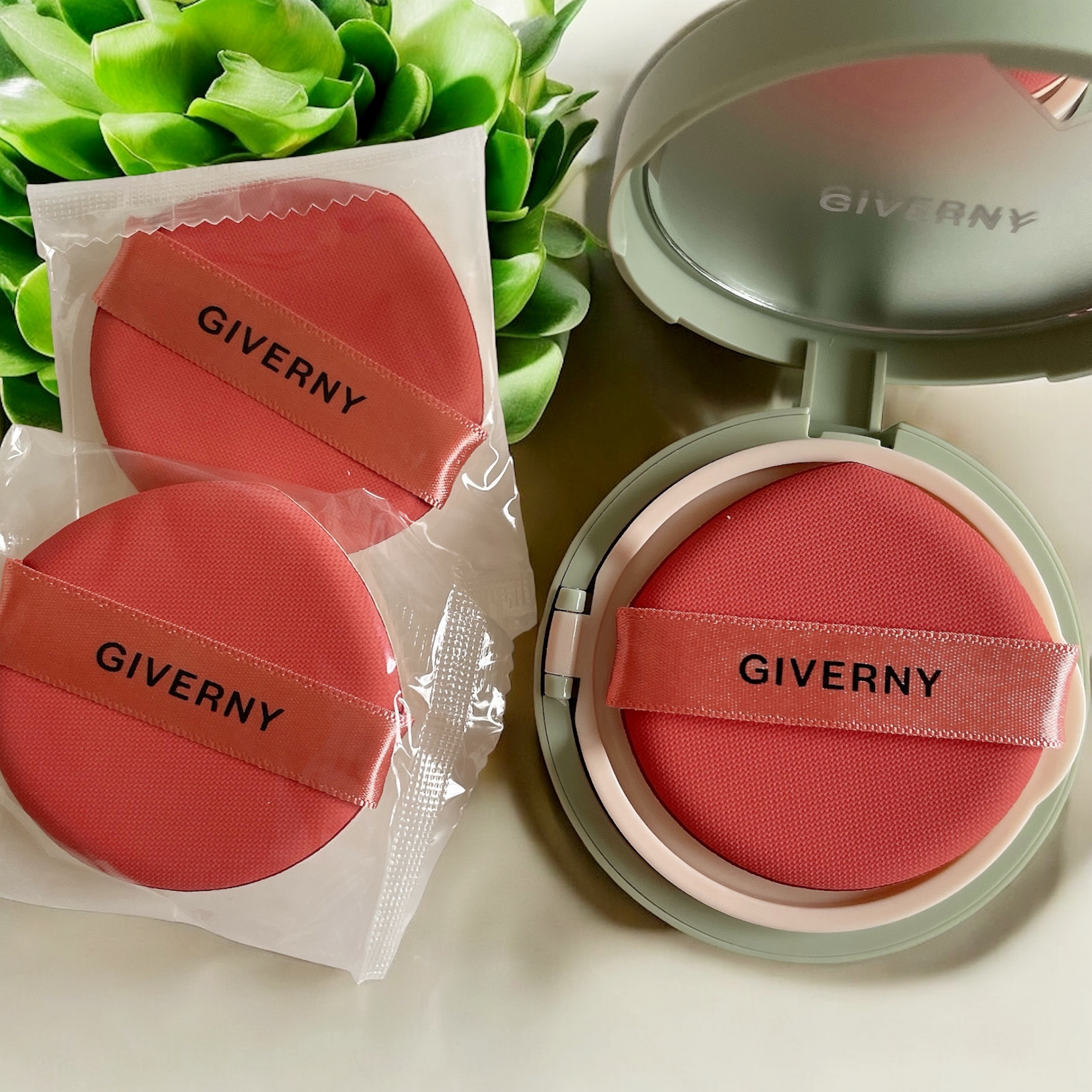 ジヴェルニー 密着カバークッション/GIVERNY/クッションファンデーションを使ったクチコミ（2枚目）