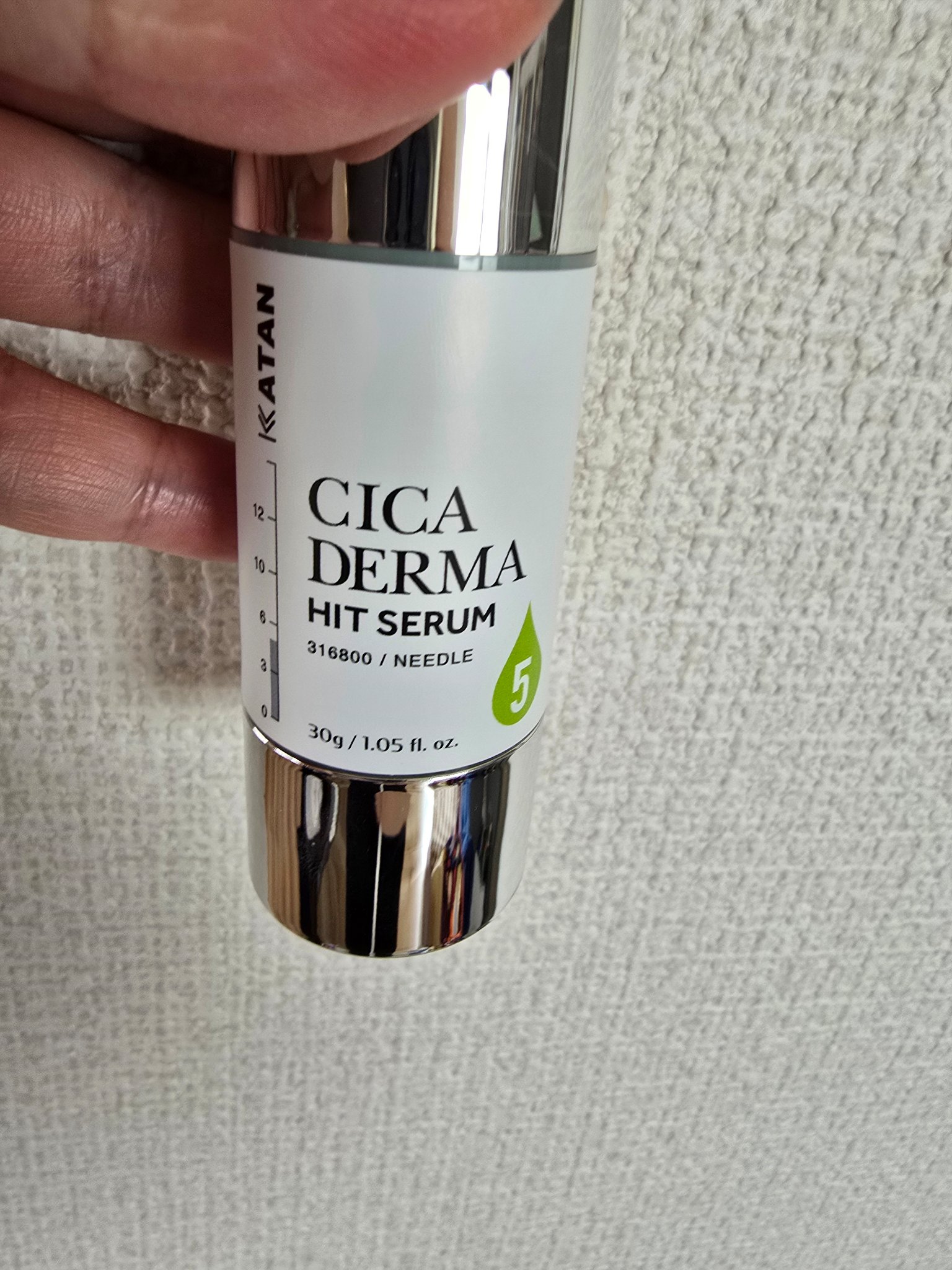 シカダーマヒットセラム５/KATAN/美容液を使ったクチコミ（1枚目）