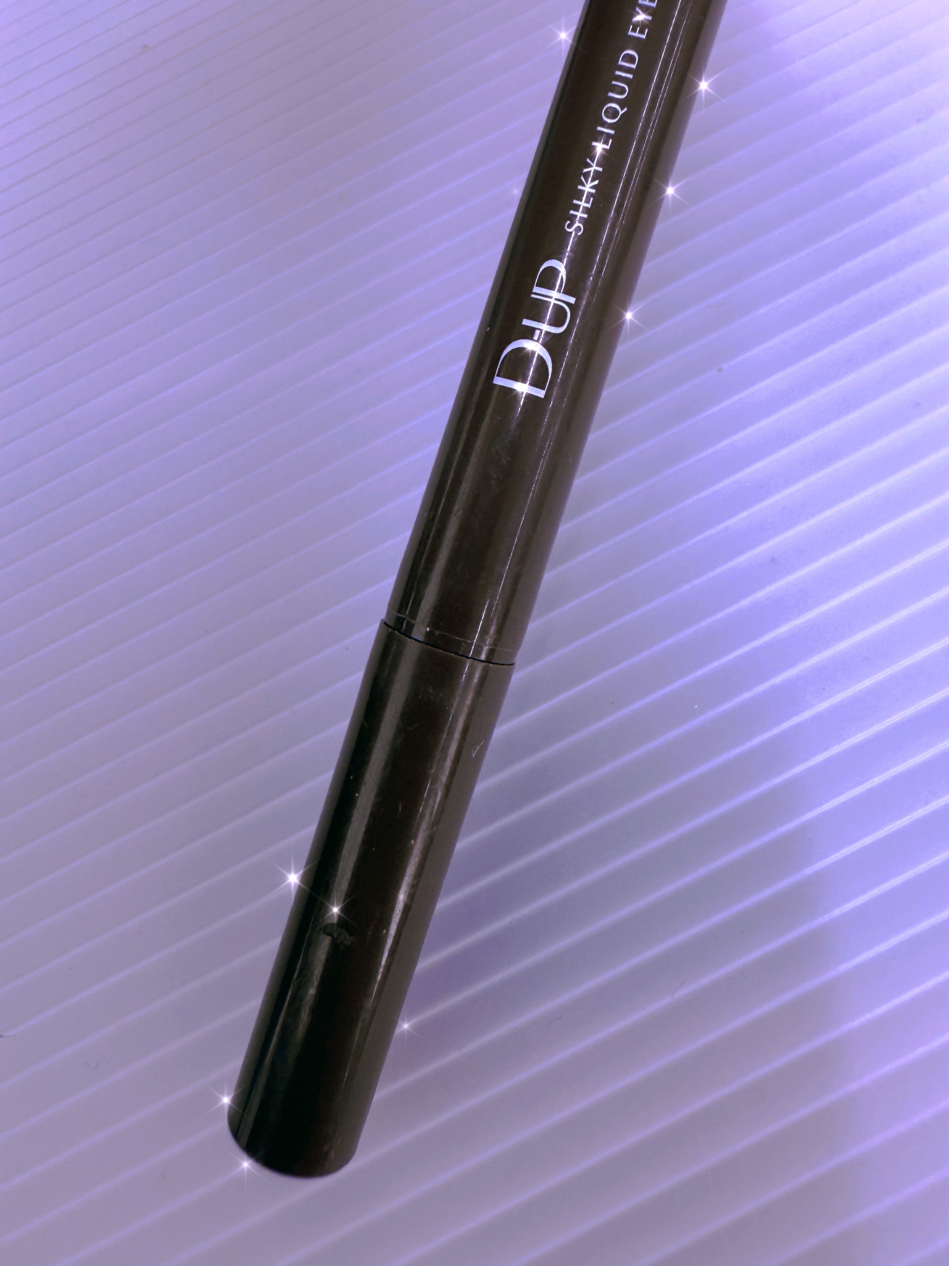 シルキーリキッドアイライナーWP/D-UP/リキッドアイライナーを使ったクチコミ（1枚目）