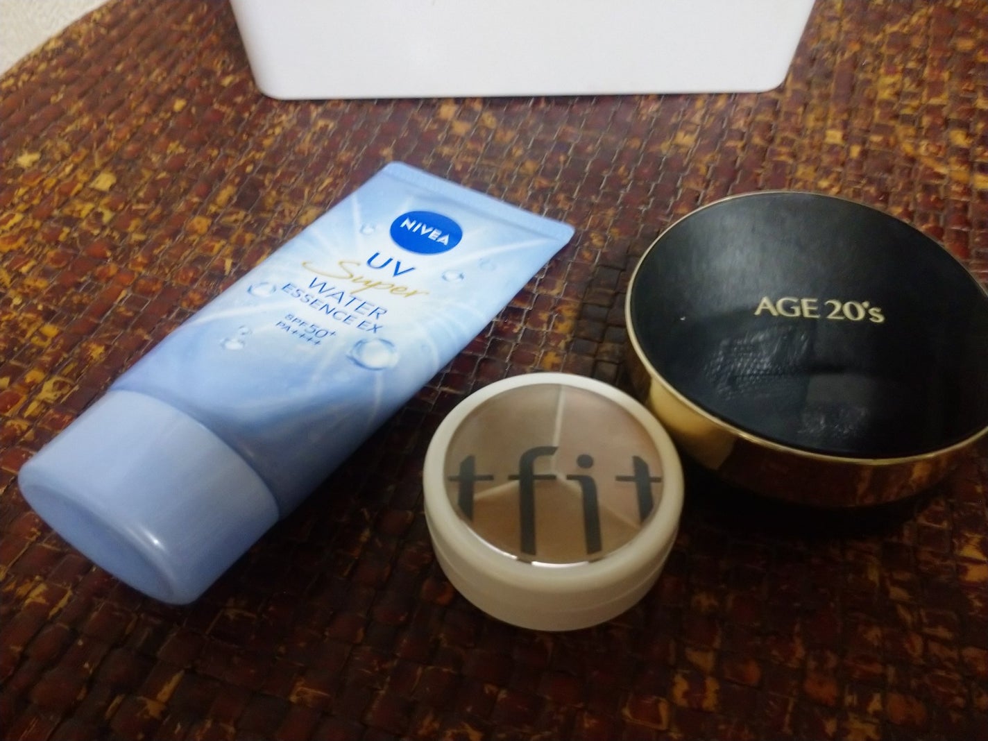 SIGNATURE ESSENCE COVER PACT /AGE20’s/クリーム・エマルジョンファンデーションを使ったクチコミ(1枚目)