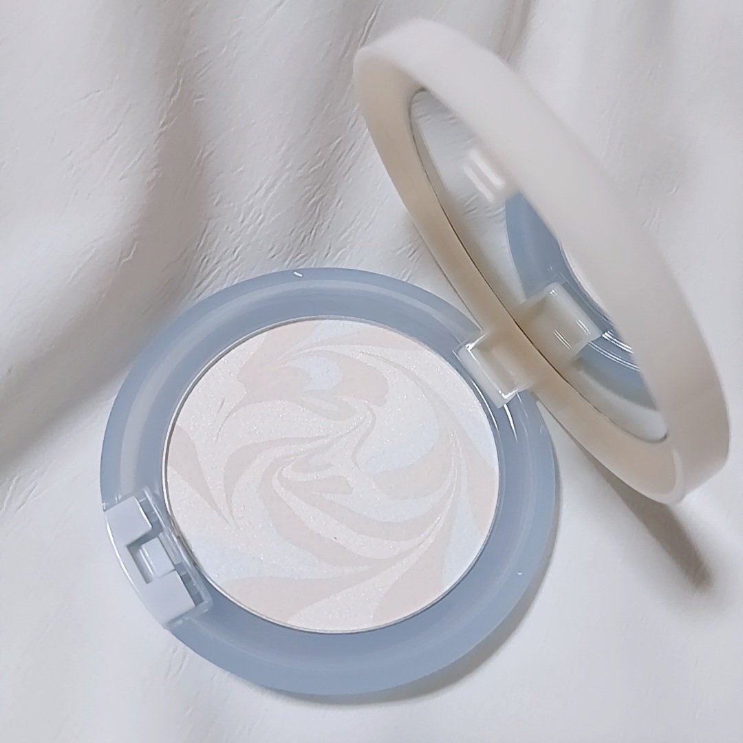 ハーモニカルリフレクトパウダー/excel/プレストパウダーを使ったクチコミ（2枚目）