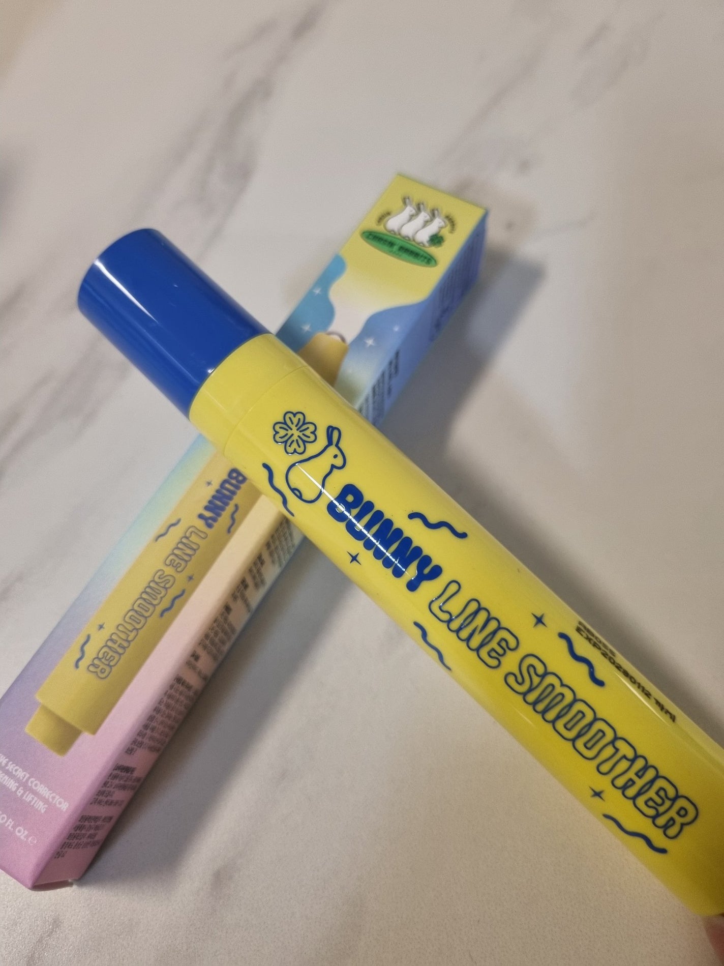 Bunny Line Smoother/CHASIN'RABBITS/アイケア・アイクリームを使ったクチコミ(1枚目)